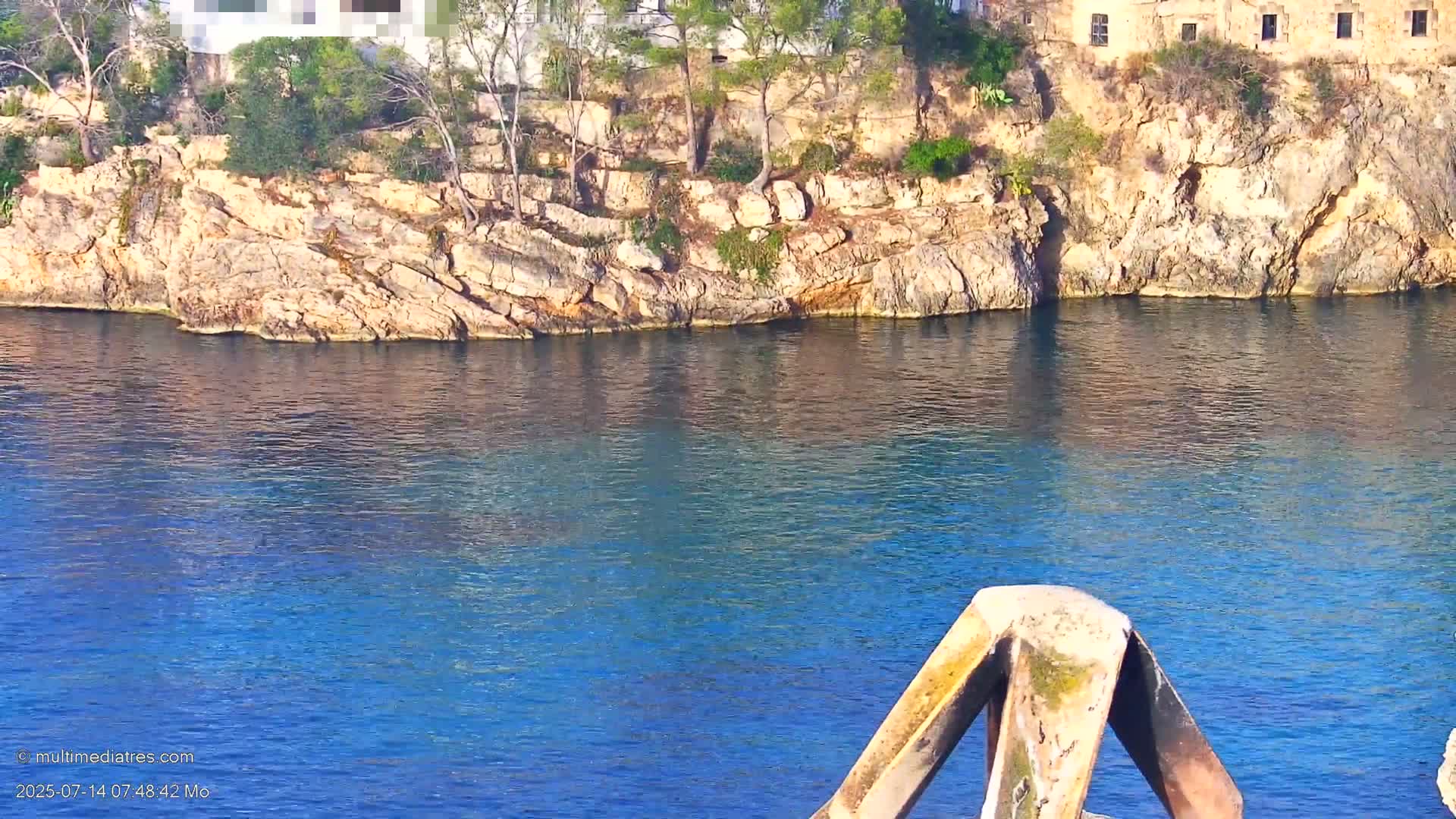 Paguera, Cala Fornells PTZ Live Cam - Mallorca, Balearic Islands, Spain