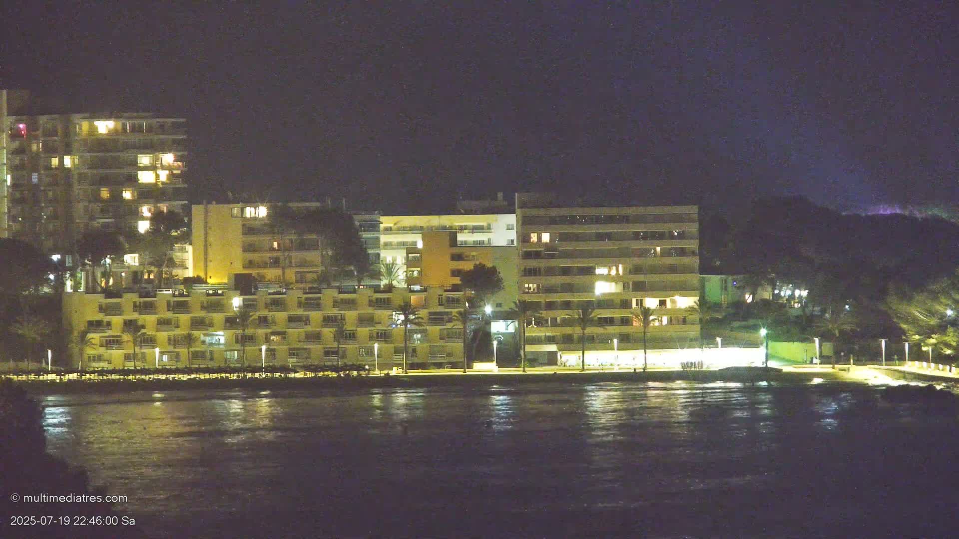 Paguera, Cala Fornells PTZ Live Cam - Mallorca, Balearic Islands, Spain