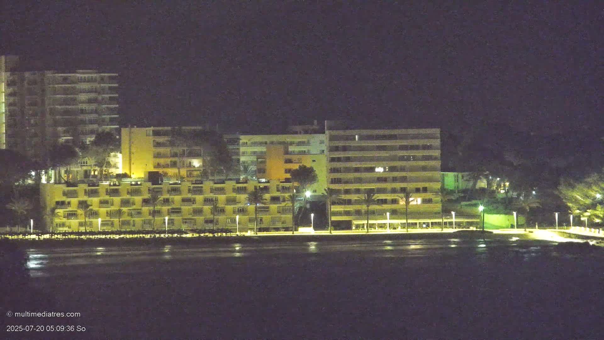 Paguera, Cala Fornells PTZ Live Cam - Mallorca, Balearic Islands, Spain