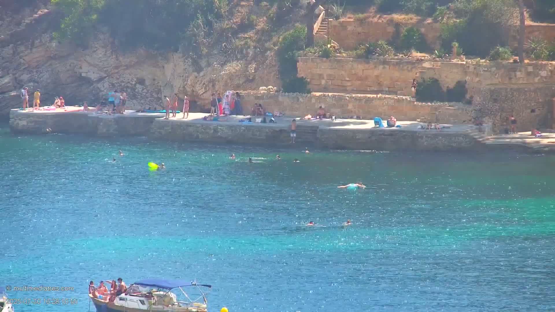 Paguera, Cala Fornells PTZ Live Cam - Mallorca, Balearic Islands, Spain