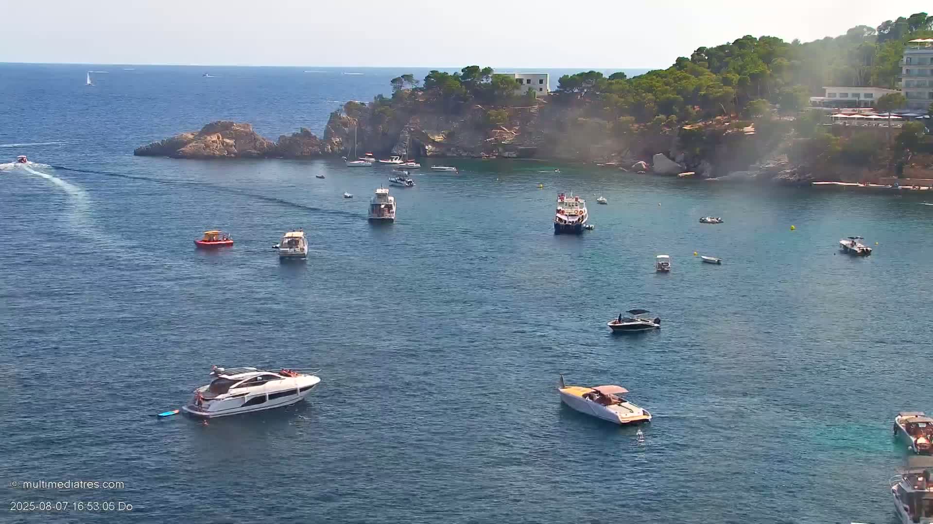 Paguera, Cala Fornells PTZ Live Cam - Mallorca, Balearic Islands, Spain