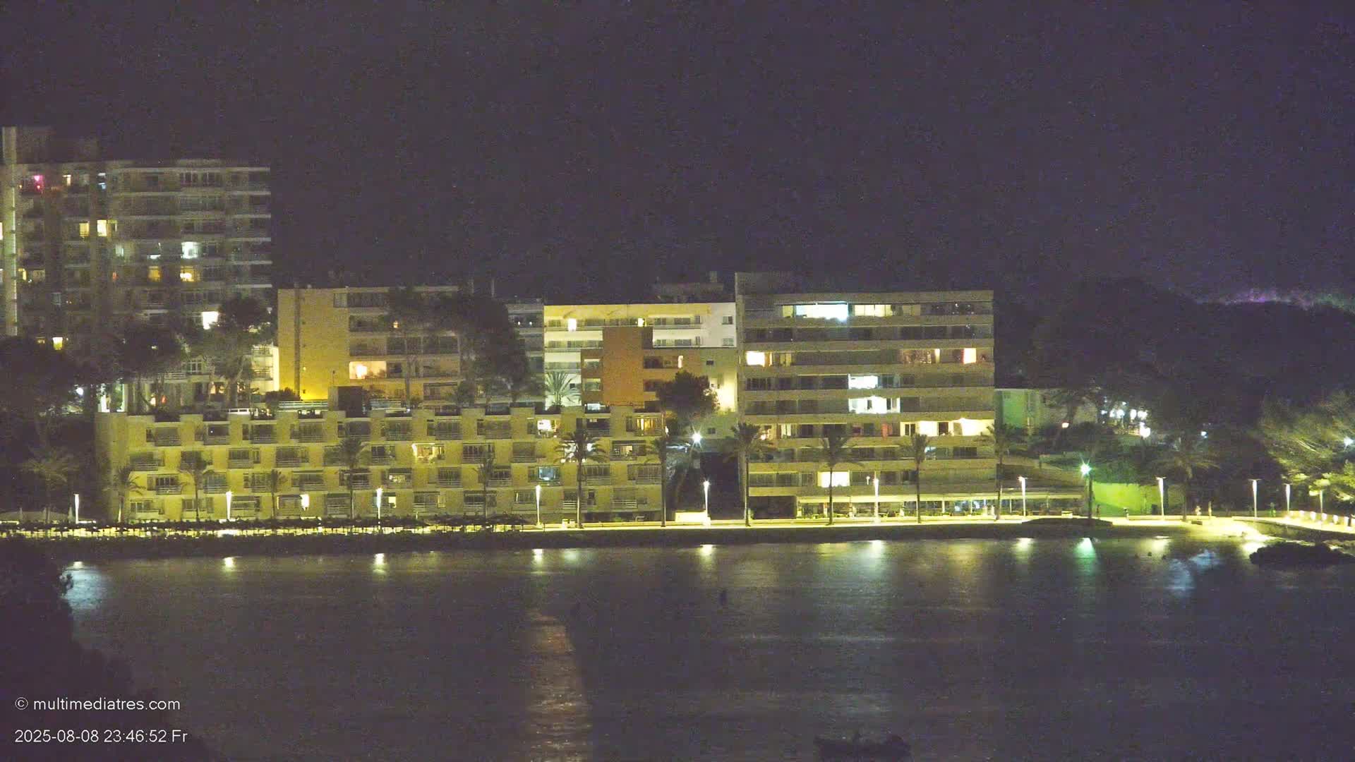 Paguera, Cala Fornells PTZ Live Cam - Mallorca, Balearic Islands, Spain