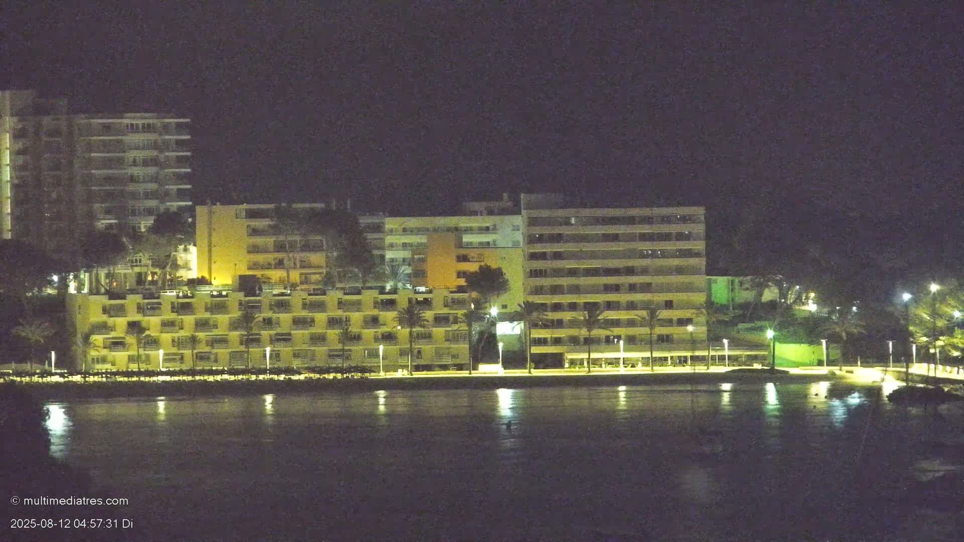 Paguera, Cala Fornells PTZ Live Cam - Mallorca, Balearic Islands, Spain