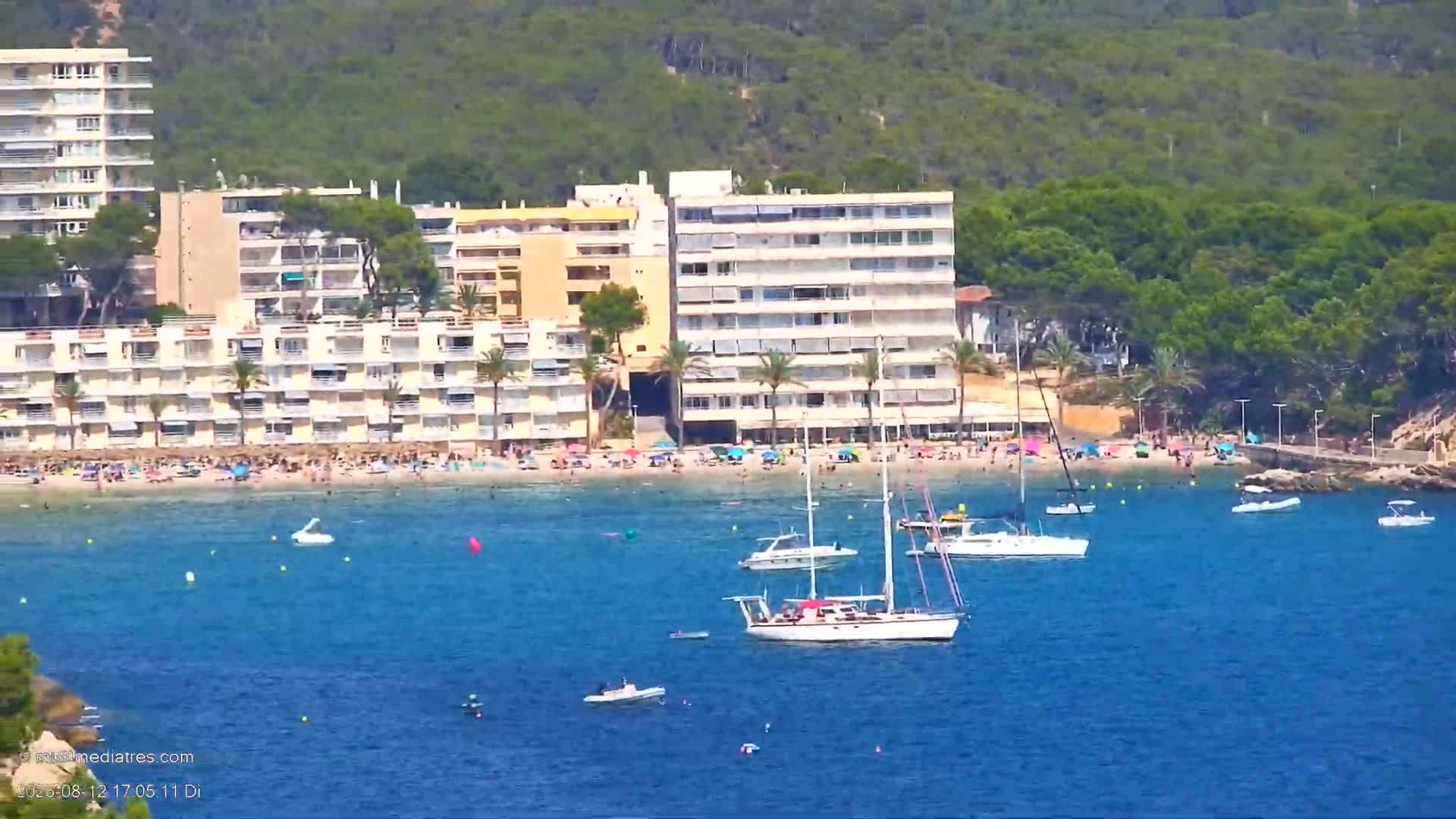 Paguera, Cala Fornells PTZ Live Cam - Mallorca, Balearic Islands, Spain