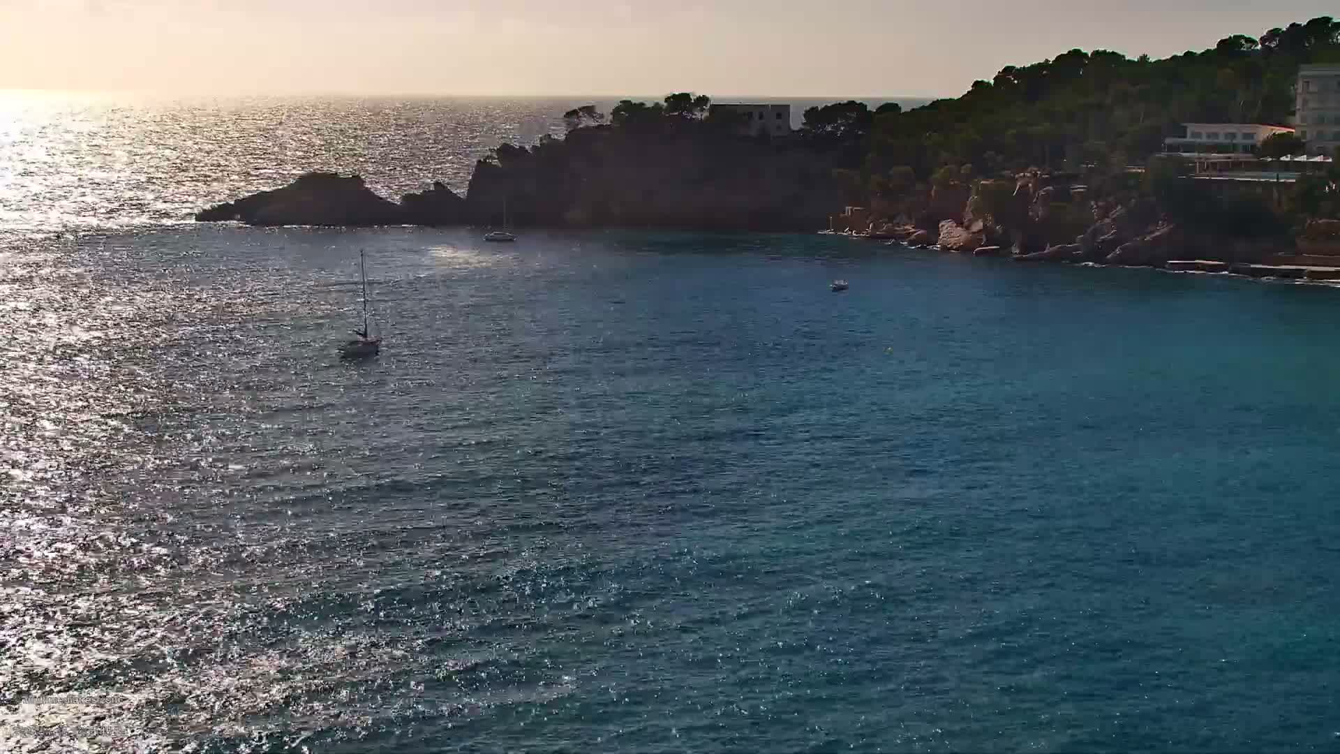 Paguera, Cala Fornells PTZ Live Cam - Mallorca, Balearic Islands, Spain