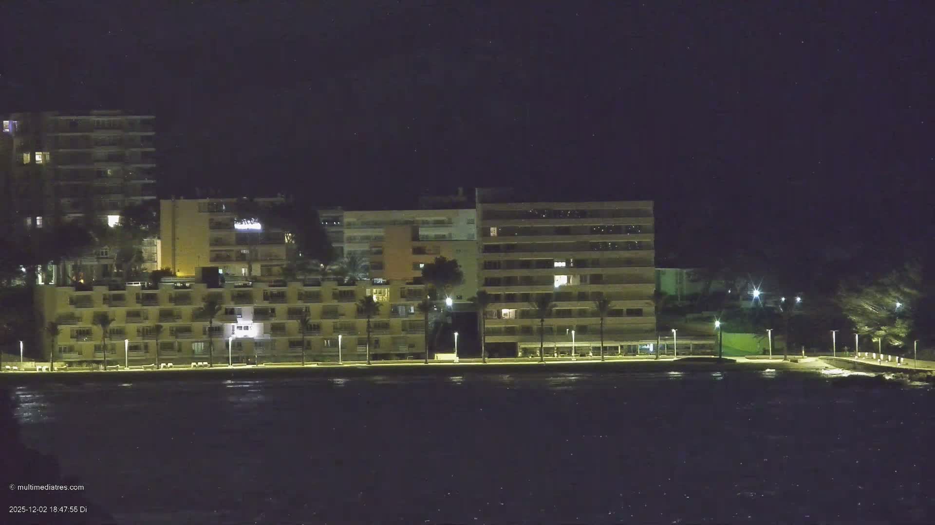 Paguera, Cala Fornells PTZ Live Cam - Mallorca, Balearic Islands, Spain