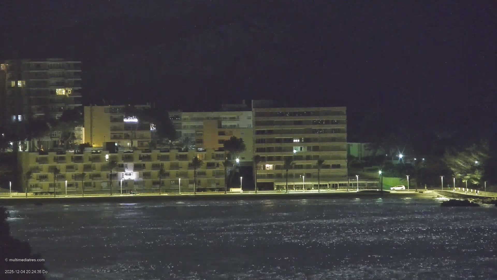 Paguera, Cala Fornells PTZ Live Cam - Mallorca, Balearic Islands, Spain