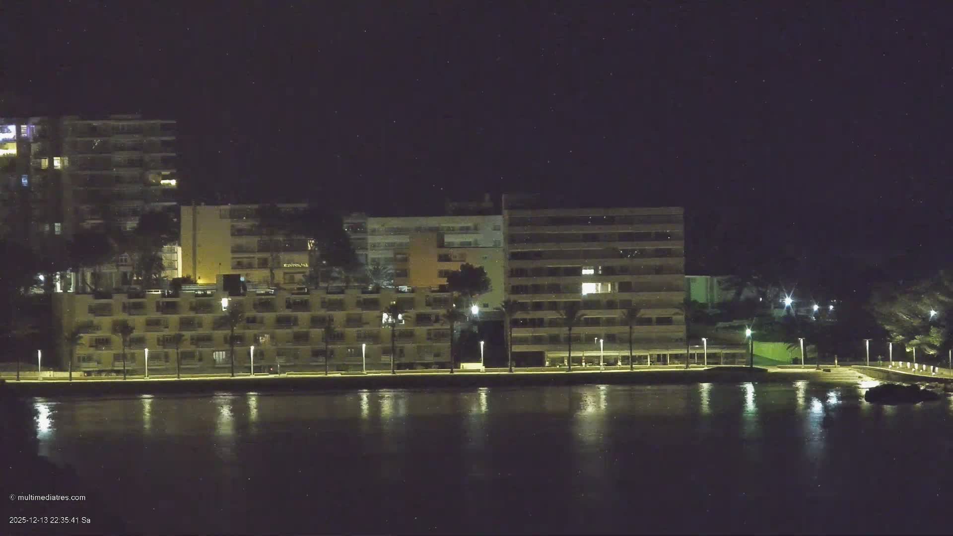 Paguera, Cala Fornells PTZ Live Cam - Mallorca, Balearic Islands, Spain