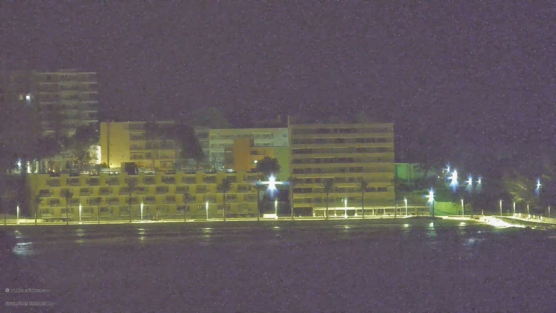Paguera, Cala Fornells PTZ Live Cam - Mallorca, Balearic Islands, Spain