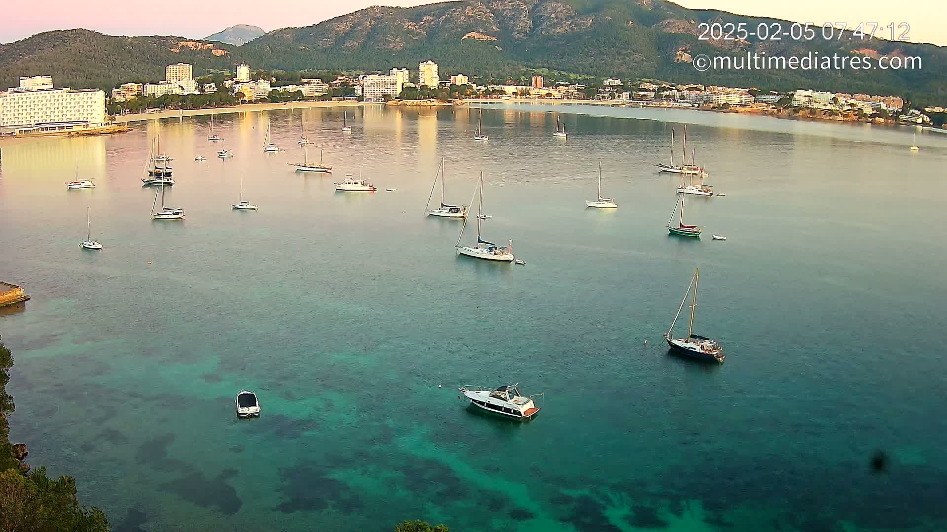 Mallorca, Magaluf - Palmanova Son Maties Beach Live Cam - Balearic Islands, Spain