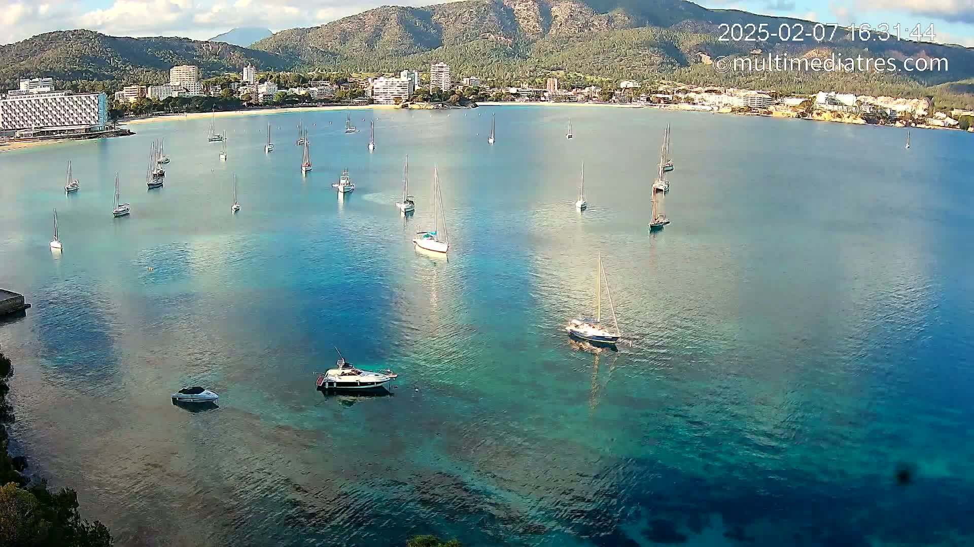 Mallorca, Magaluf - Palmanova Son Maties Beach Live Cam - Balearic Islands, Spain