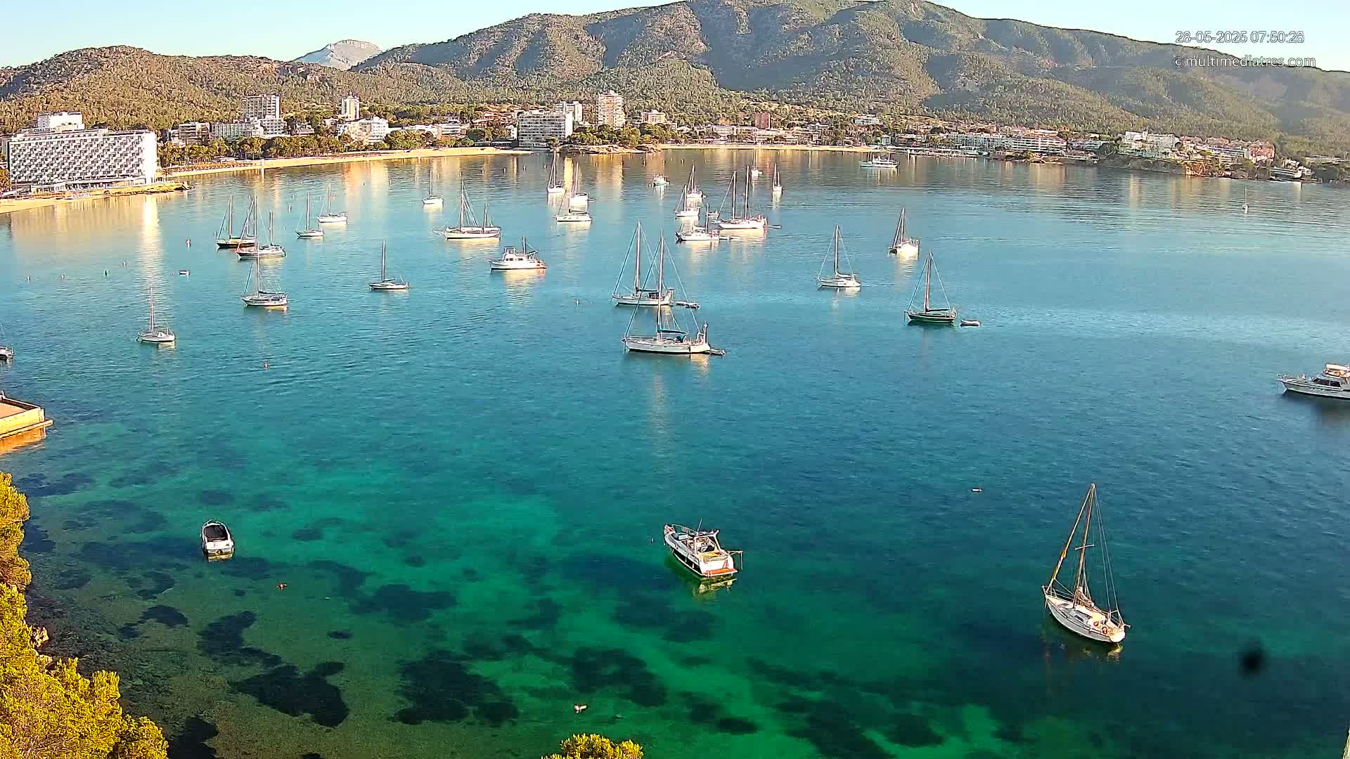 Mallorca, Magaluf - Palmanova Son Maties Beach Live Cam - Balearic Islands, Spain