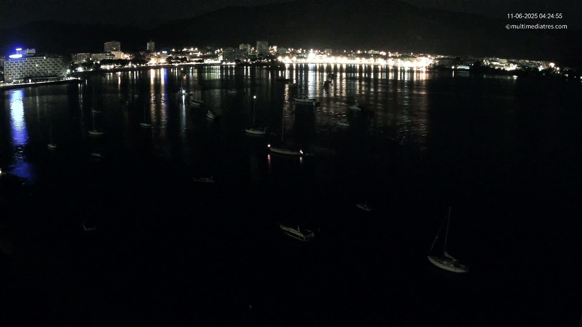 Mallorca, Magaluf - Palmanova Son Maties Beach Live Cam - Balearic Islands, Spain