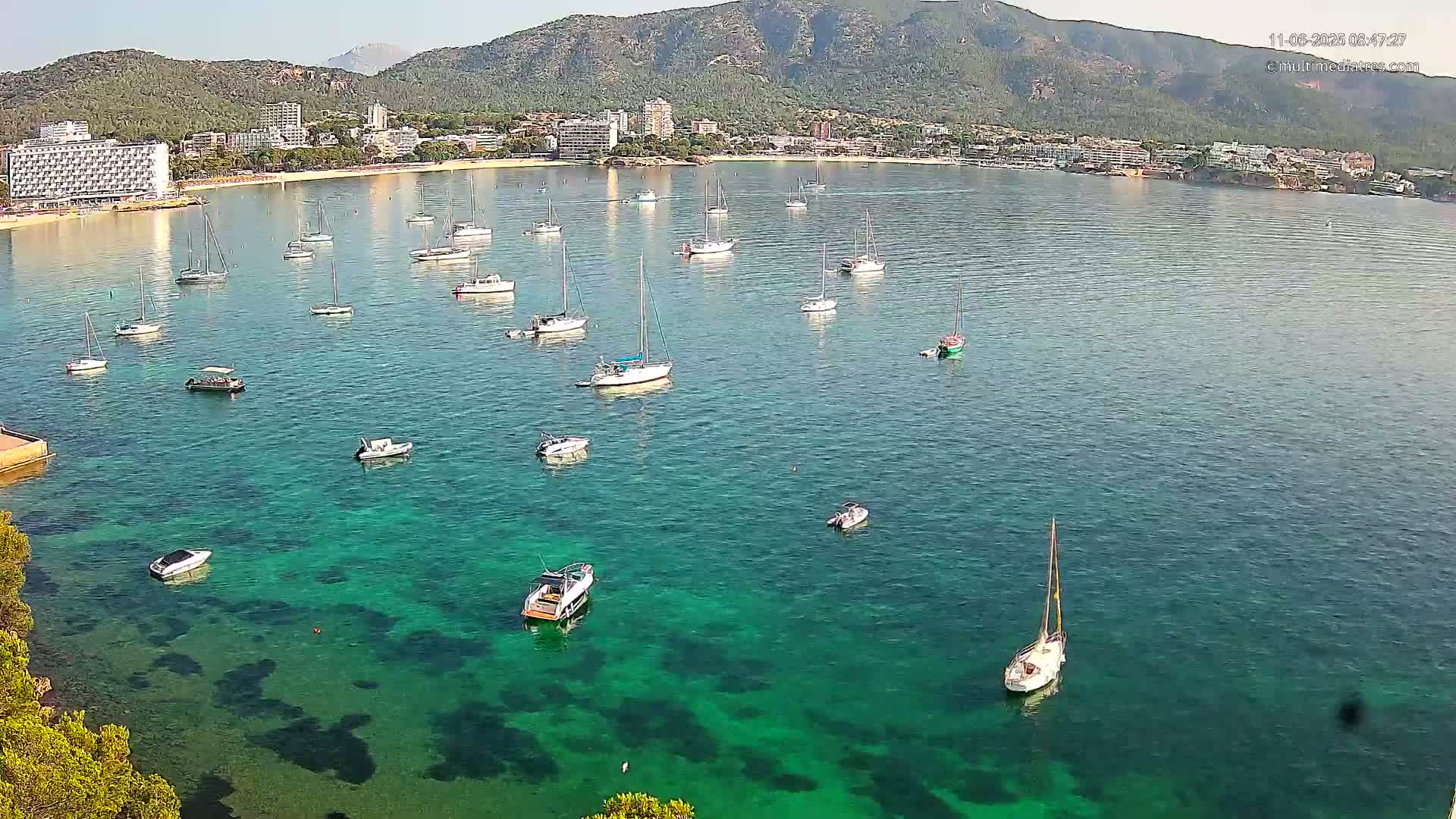 Mallorca, Magaluf - Palmanova Son Maties Beach Live Cam - Balearic Islands, Spain