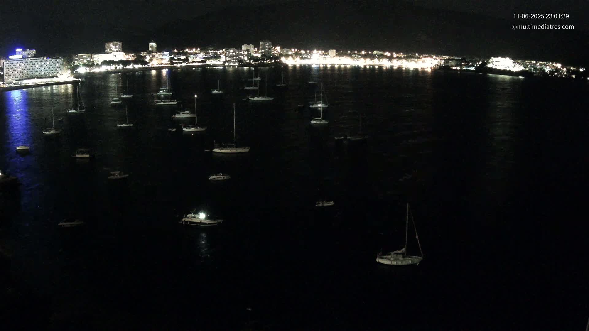 Mallorca, Magaluf - Palmanova Son Maties Beach Live Cam - Balearic Islands, Spain