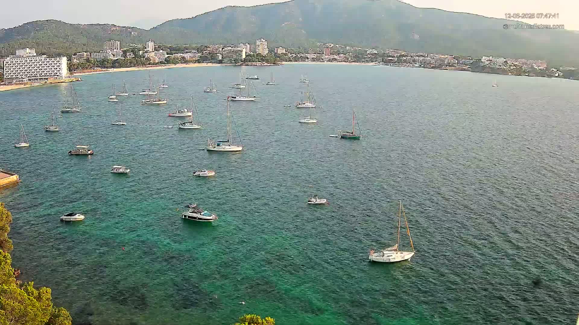 Mallorca, Magaluf - Palmanova Son Maties Beach Live Cam - Balearic Islands, Spain