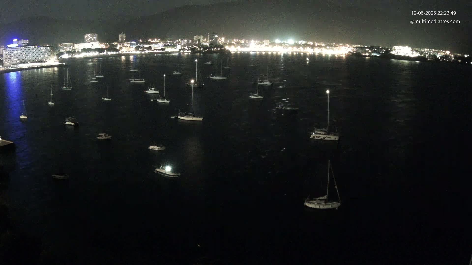 Mallorca, Magaluf - Palmanova Son Maties Beach Live Cam - Balearic Islands, Spain