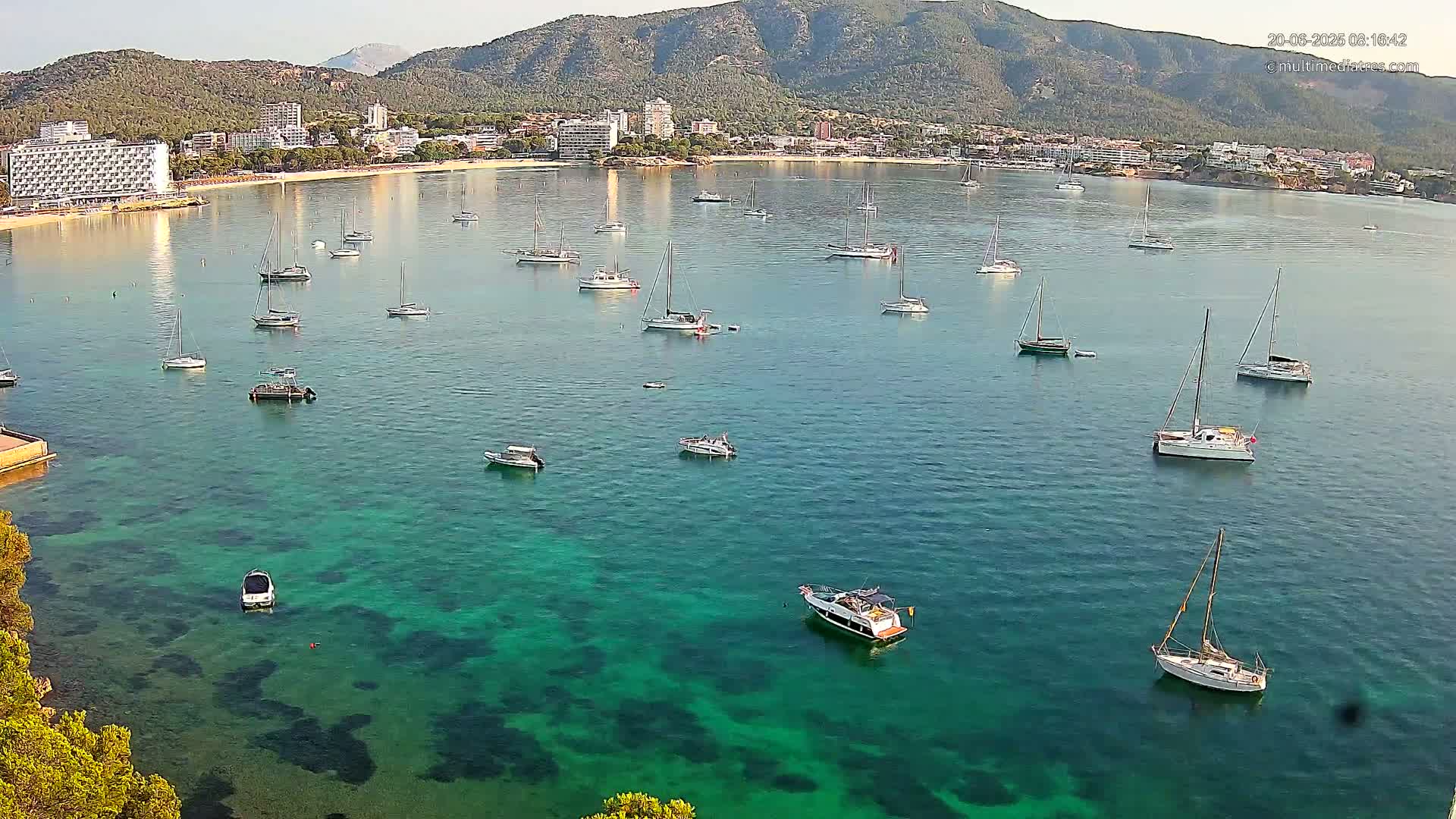 Mallorca, Magaluf - Palmanova Son Maties Beach Live Cam - Balearic Islands, Spain