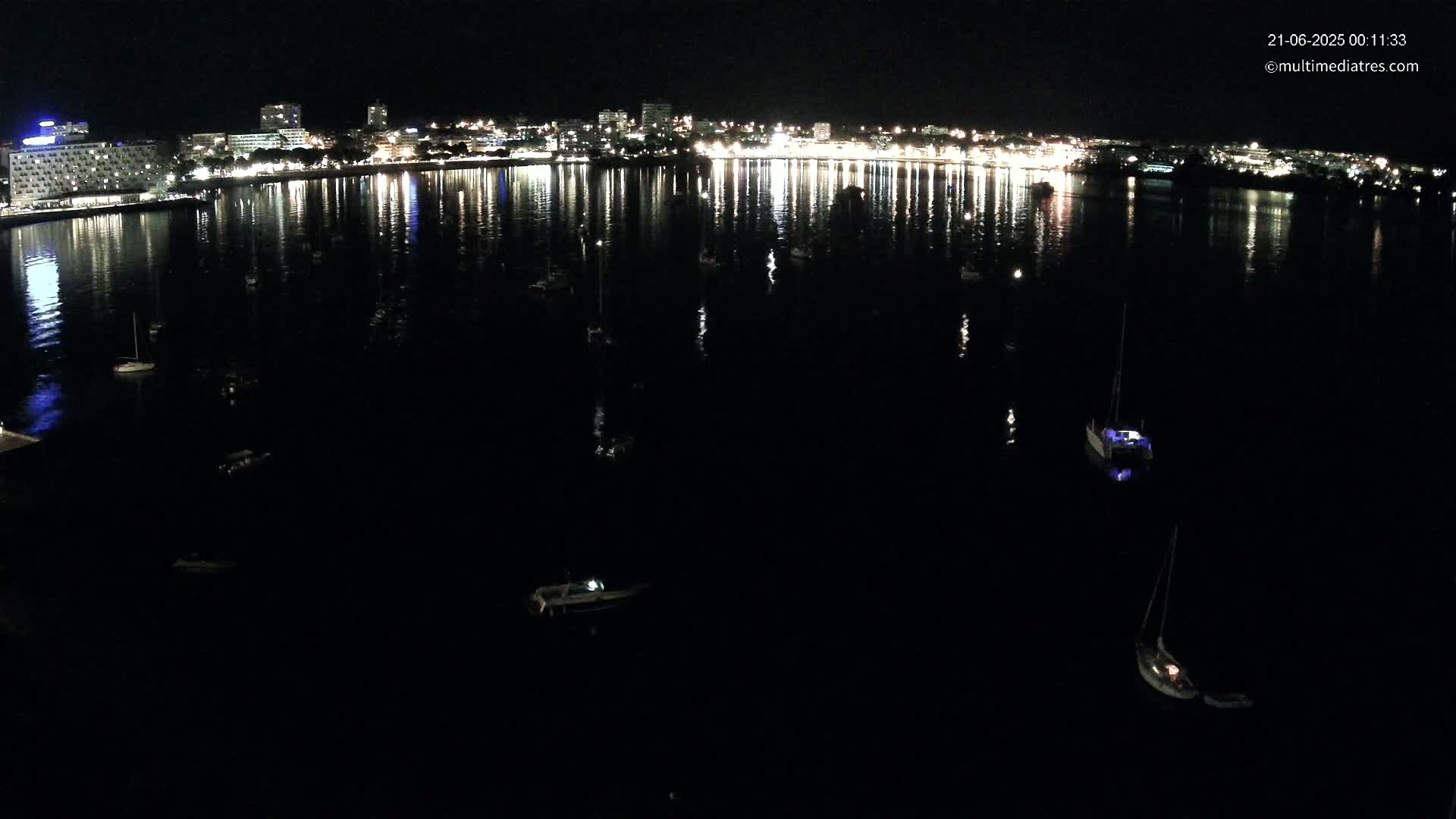 Mallorca, Magaluf - Palmanova Son Maties Beach Live Cam - Balearic Islands, Spain