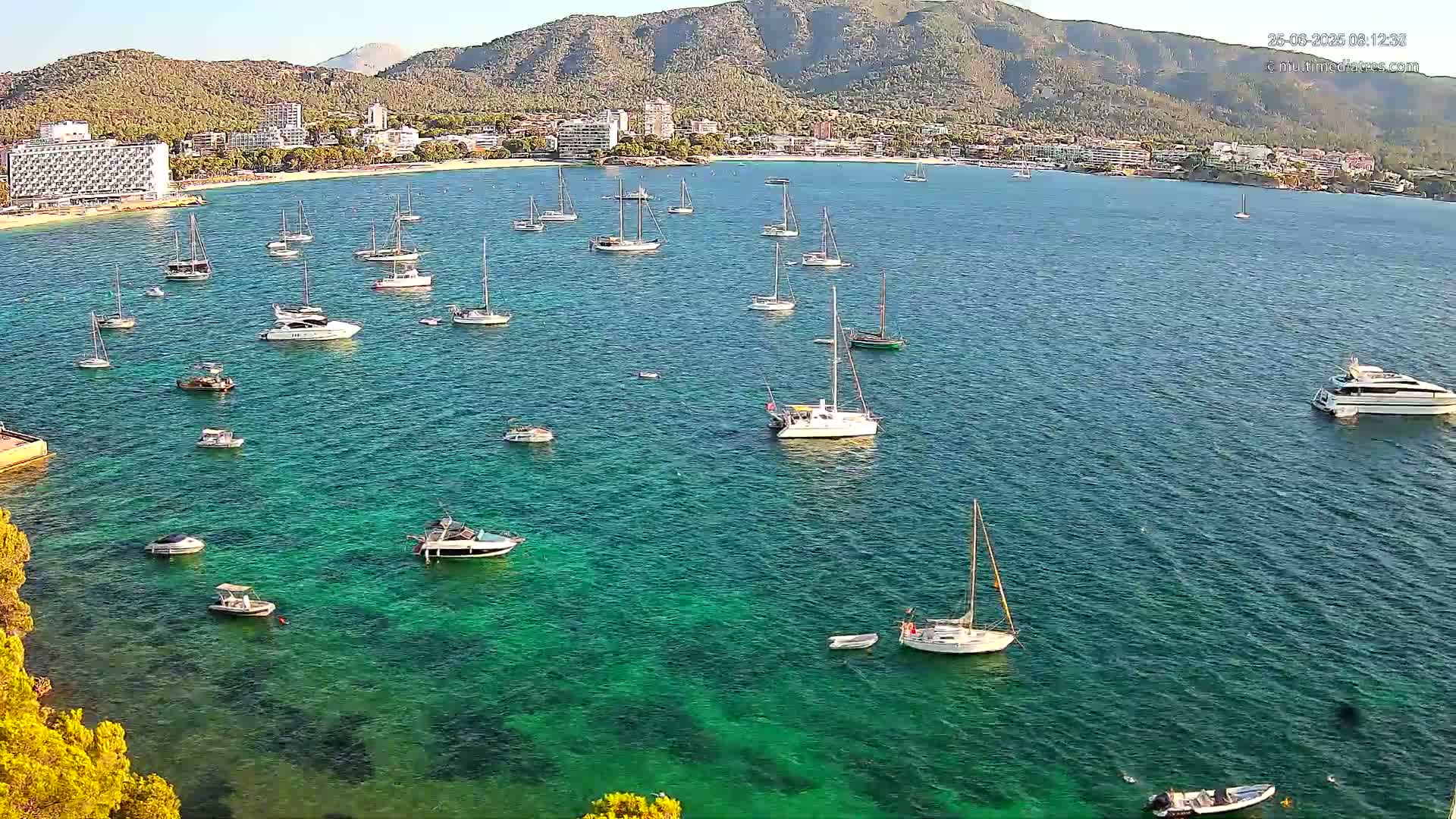 Mallorca, Magaluf - Palmanova Son Maties Beach Live Cam - Balearic Islands, Spain