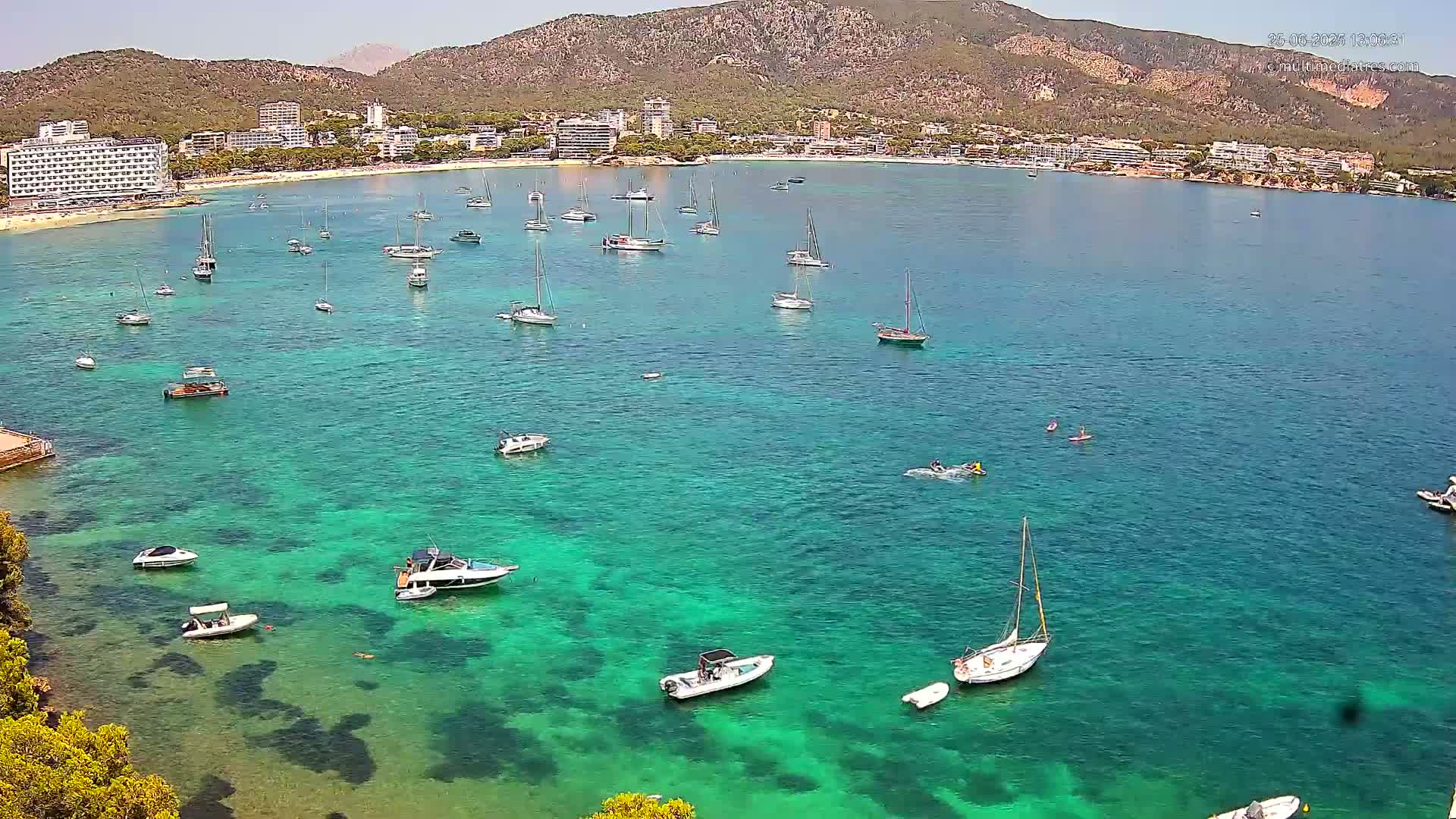 Mallorca, Magaluf - Palmanova Son Maties Beach Live Cam - Balearic Islands, Spain