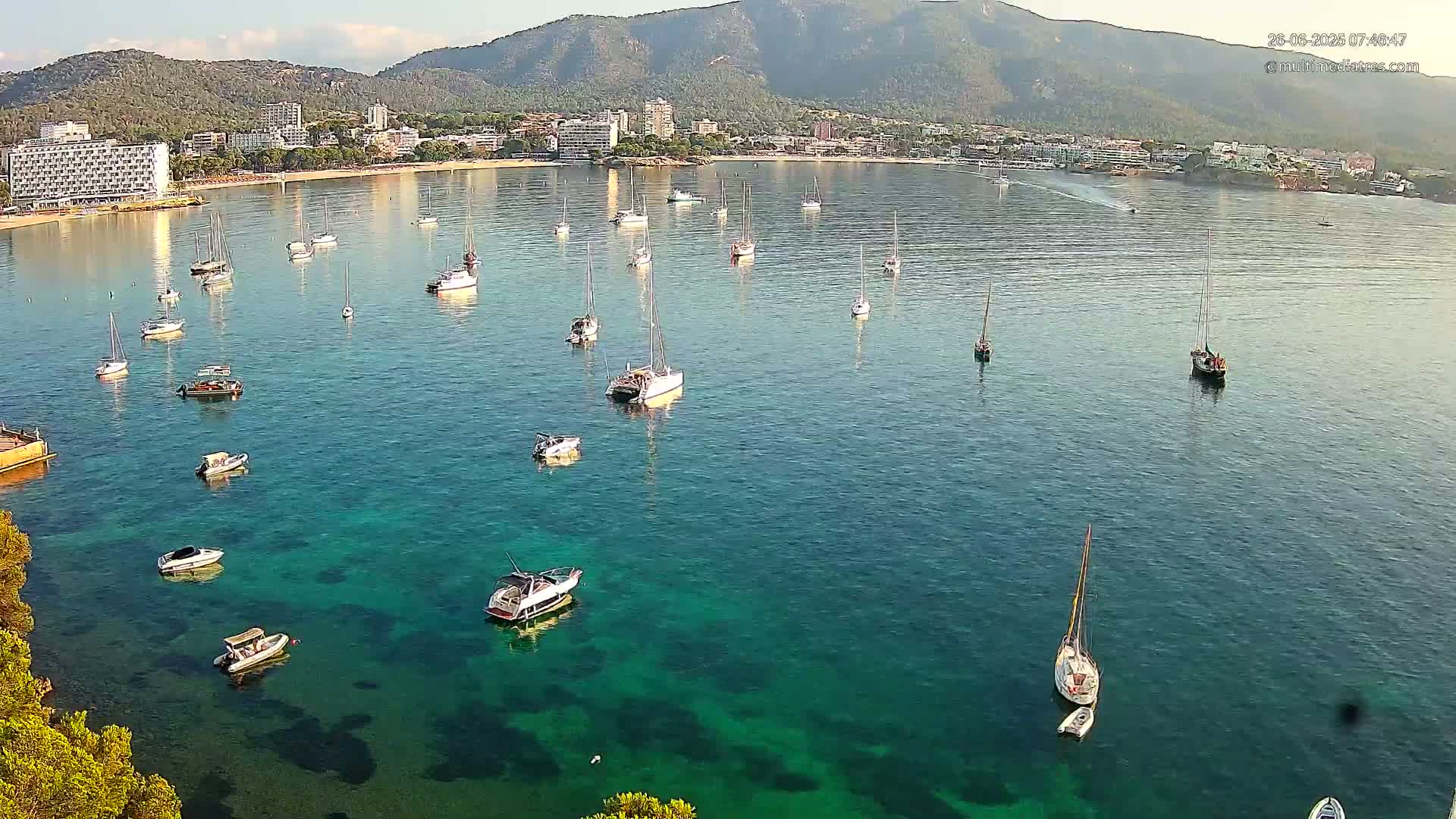 Mallorca, Magaluf - Palmanova Son Maties Beach Live Cam - Balearic Islands, Spain