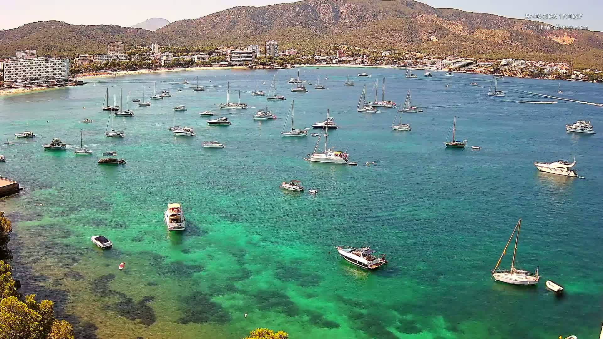 Mallorca, Magaluf - Palmanova Son Maties Beach Live Cam - Balearic Islands, Spain