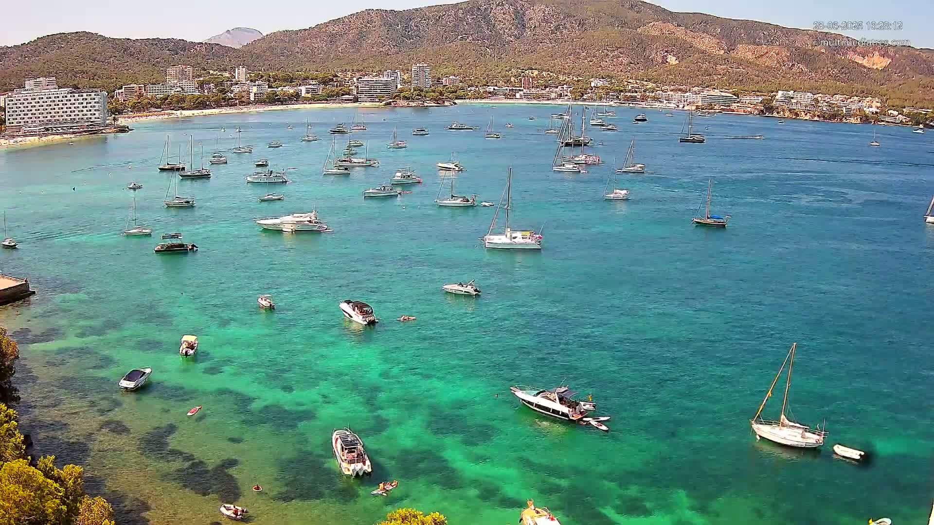 Mallorca, Magaluf - Palmanova Son Maties Beach Live Cam - Balearic Islands, Spain