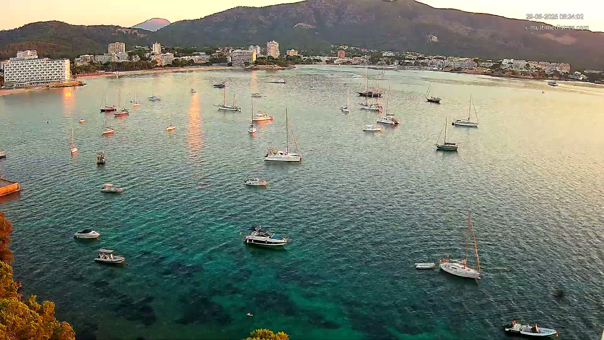 Mallorca, Magaluf - Palmanova Son Maties Beach Live Cam - Balearic Islands, Spain