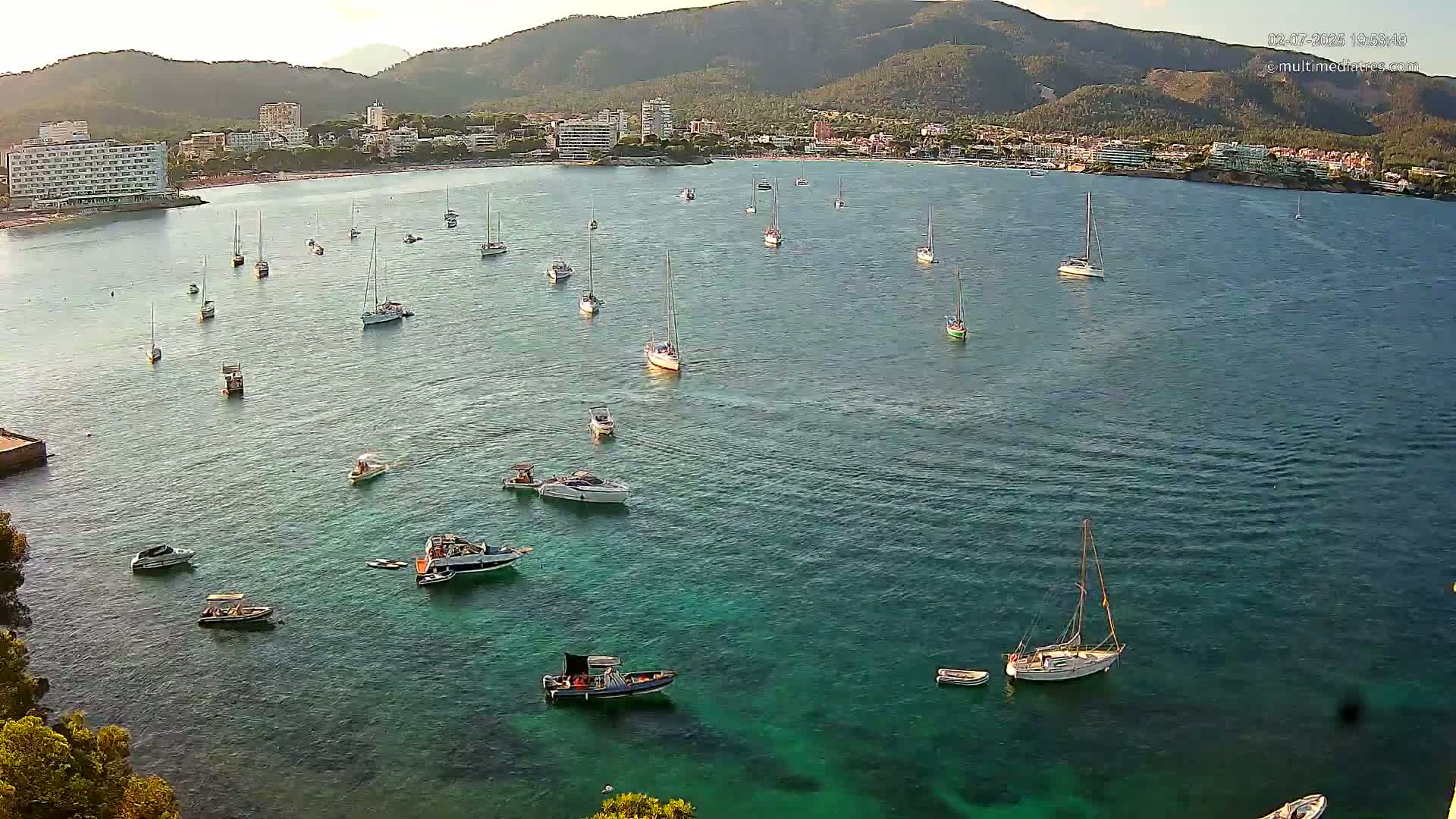 Mallorca, Magaluf - Palmanova Son Maties Beach Live Cam - Balearic Islands, Spain