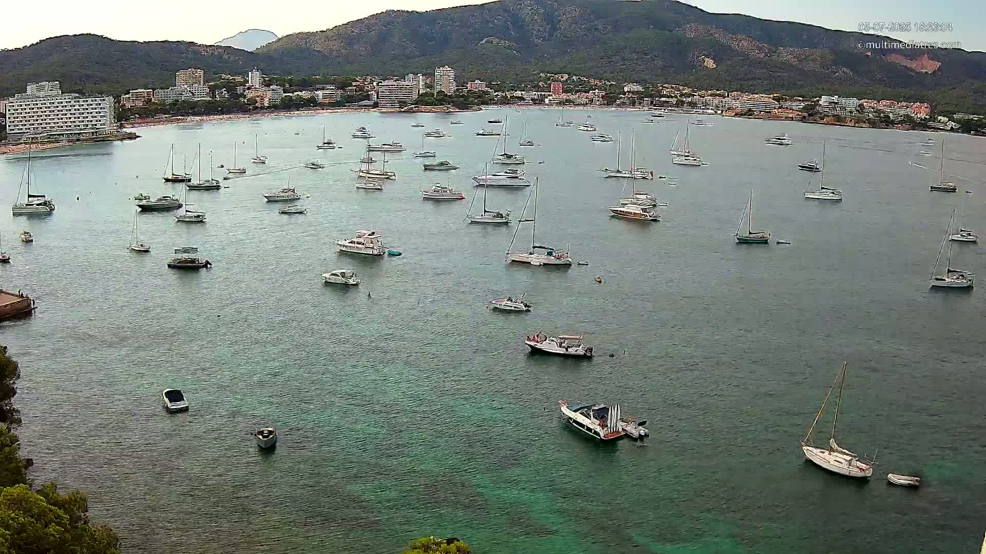 Mallorca, Magaluf - Palmanova Son Maties Beach Live Cam - Balearic Islands, Spain
