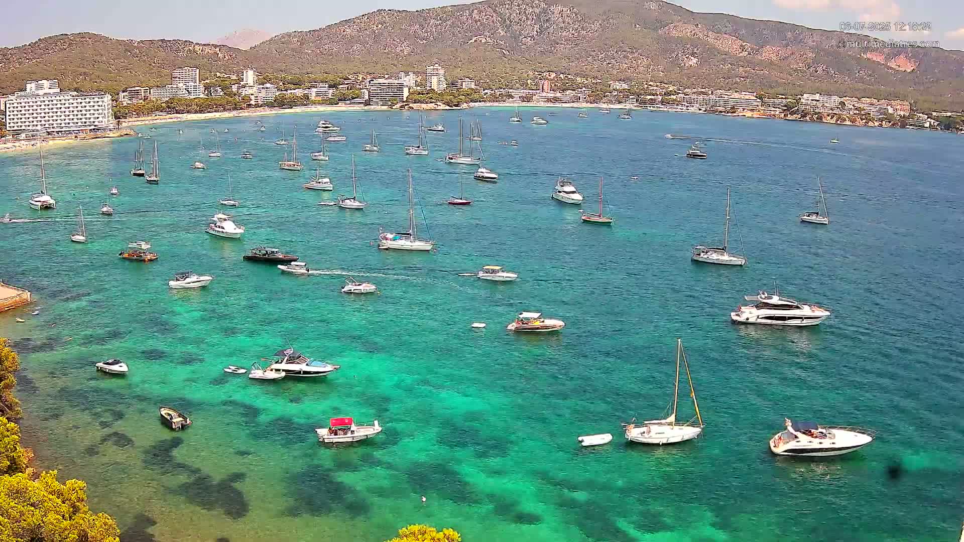 Mallorca, Magaluf - Palmanova Son Maties Beach Live Cam - Balearic Islands, Spain