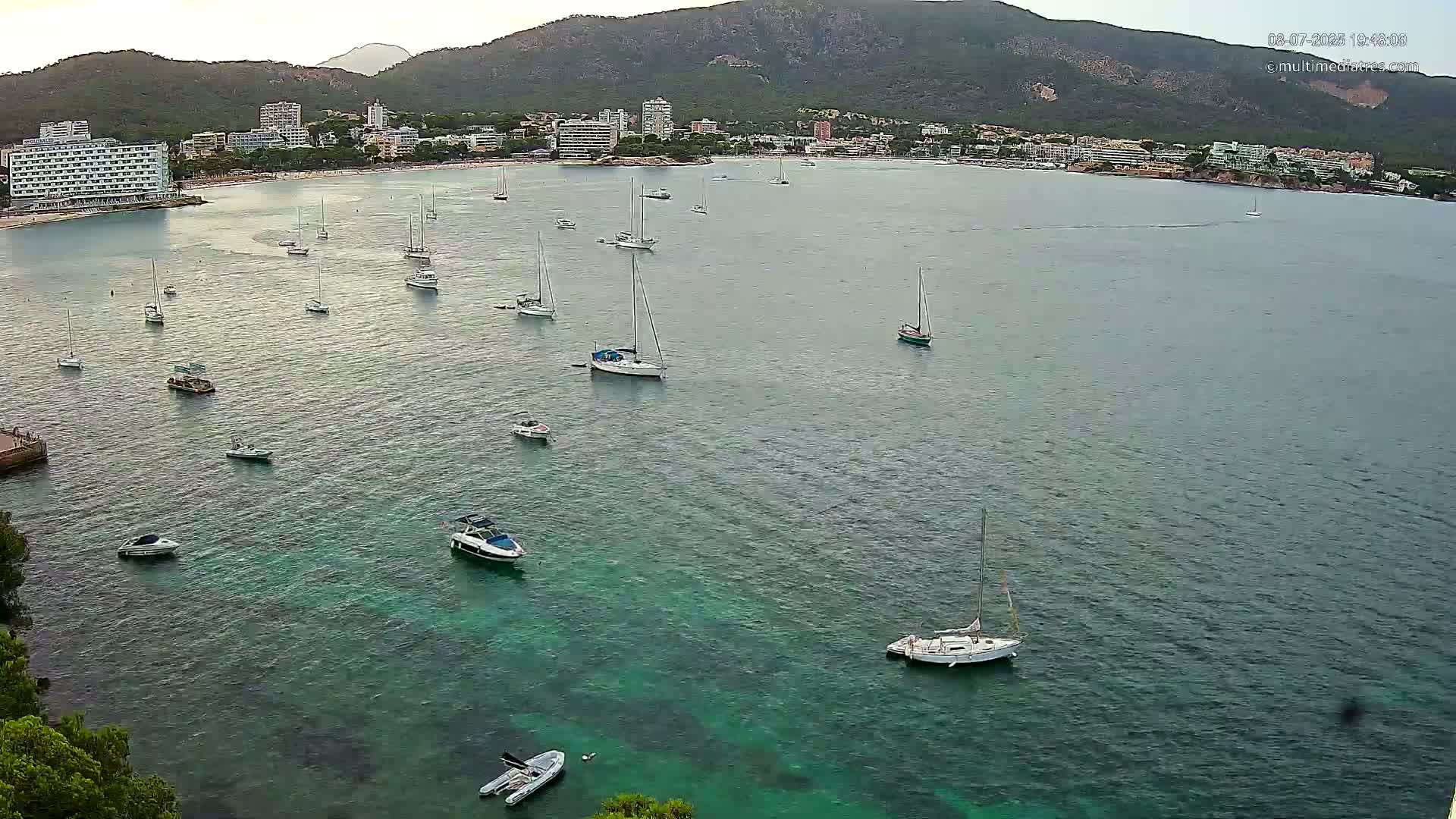 Mallorca, Magaluf - Palmanova Son Maties Beach Live Cam - Balearic Islands, Spain