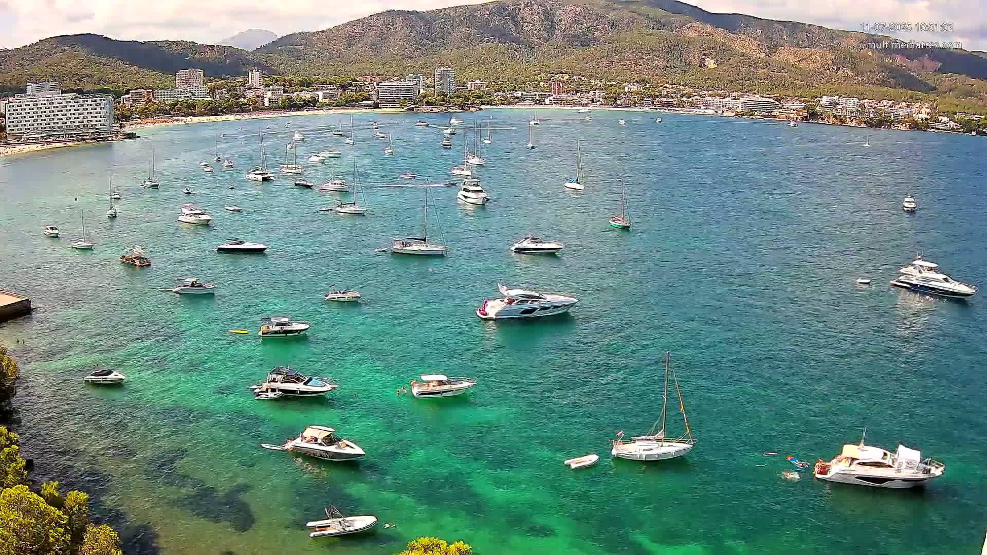 Mallorca, Magaluf - Palmanova Son Maties Beach Live Cam - Balearic Islands, Spain