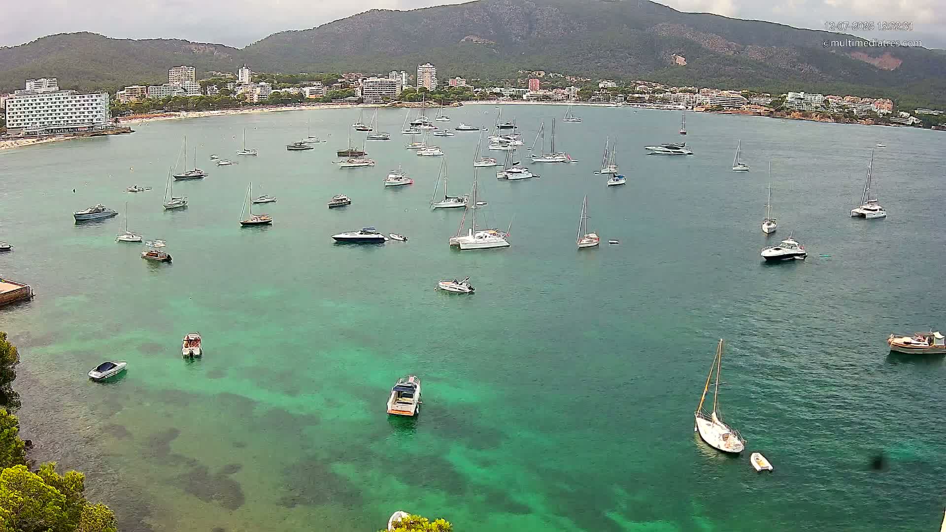Mallorca, Magaluf - Palmanova Son Maties Beach Live Cam - Balearic Islands, Spain