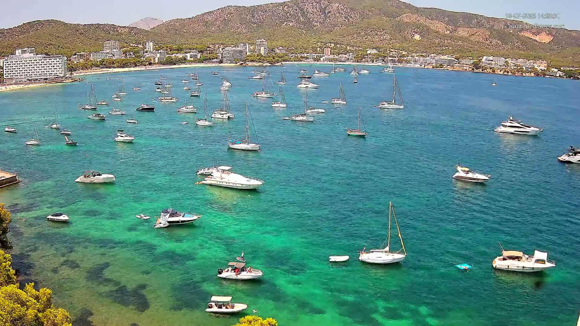 Mallorca, Magaluf - Palmanova Son Maties Beach Live Cam - Balearic Islands, Spain