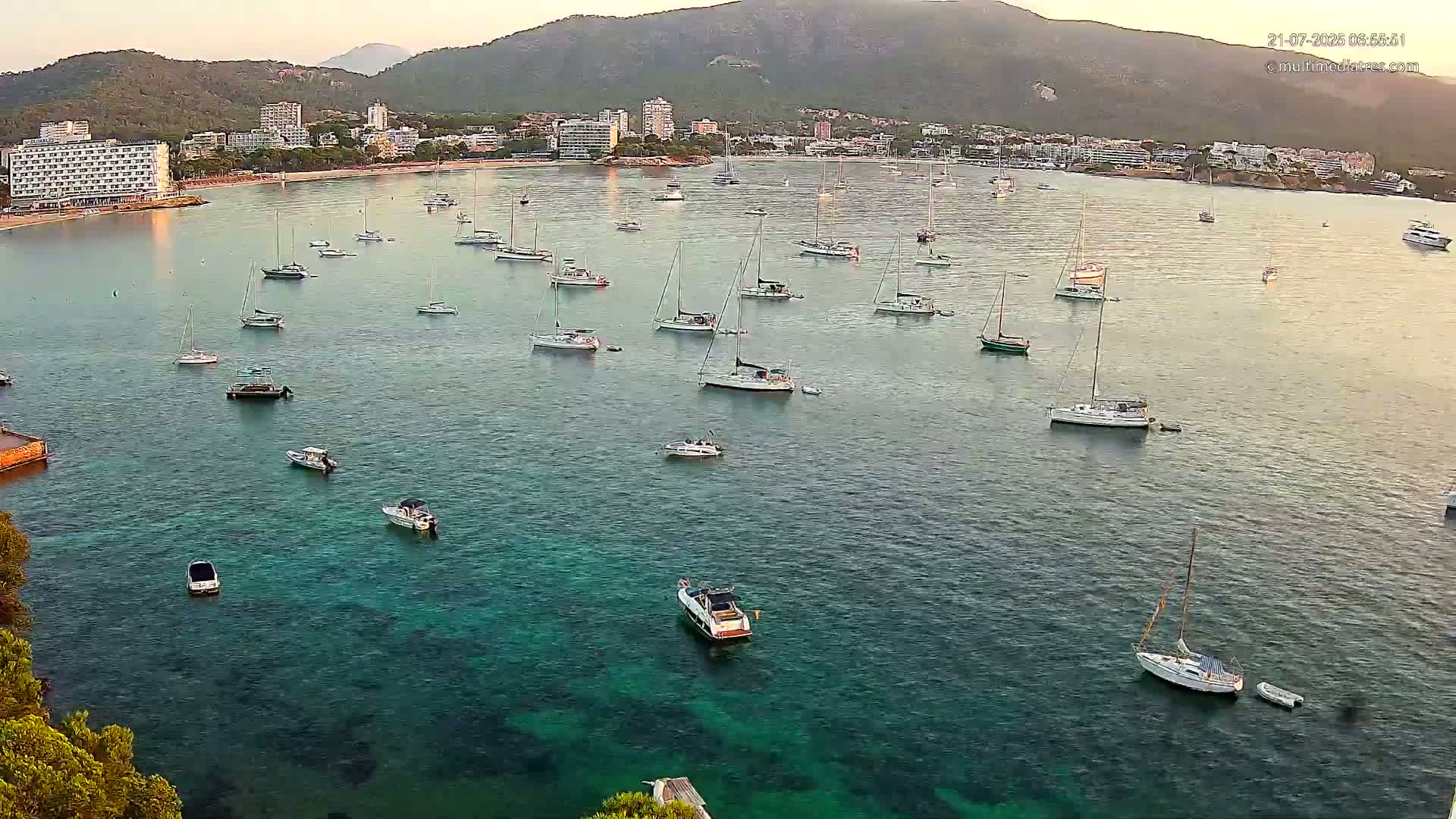 Mallorca, Magaluf - Palmanova Son Maties Beach Live Cam - Balearic Islands, Spain