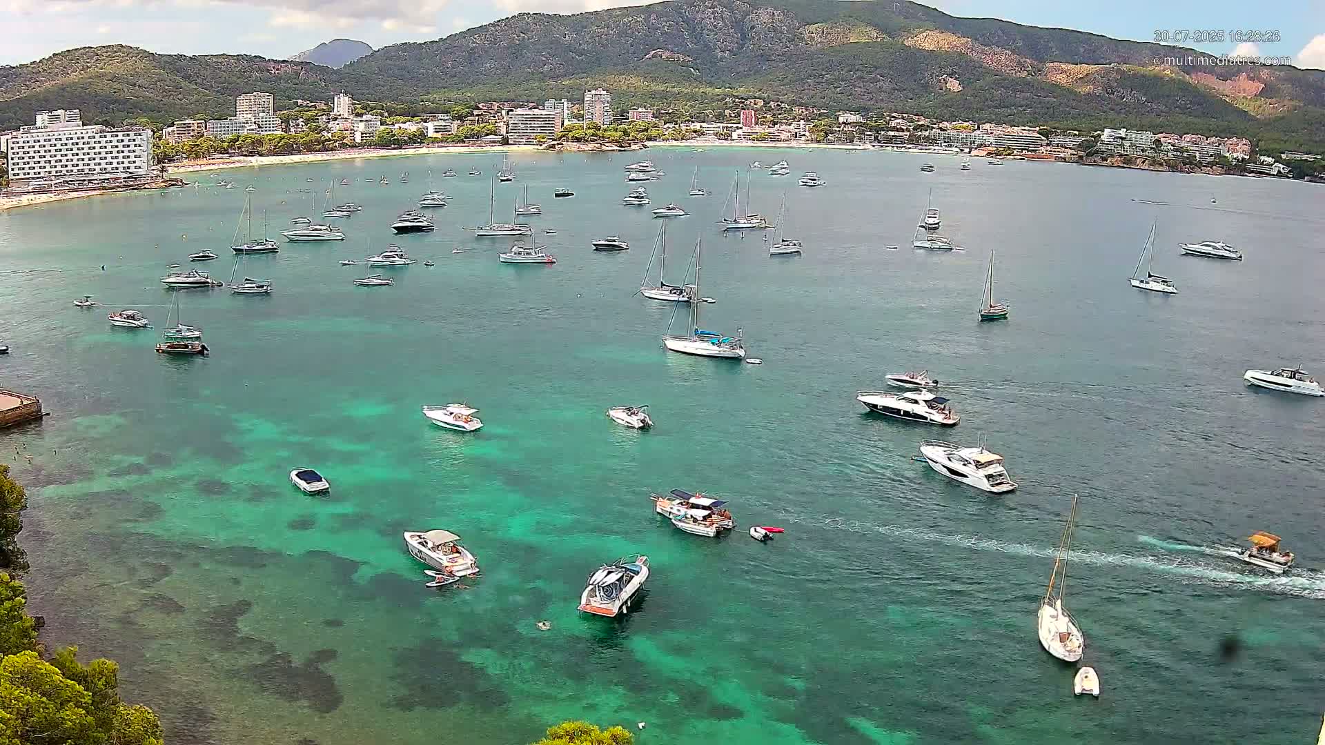 Mallorca, Magaluf - Palmanova Son Maties Beach Live Cam - Balearic Islands, Spain