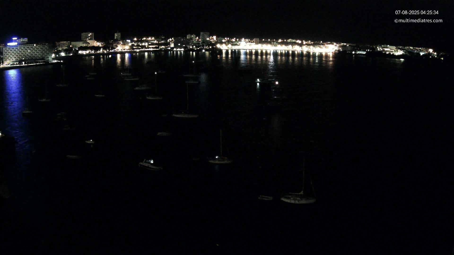 Mallorca, Magaluf - Palmanova Son Maties Beach Live Cam - Balearic Islands, Spain