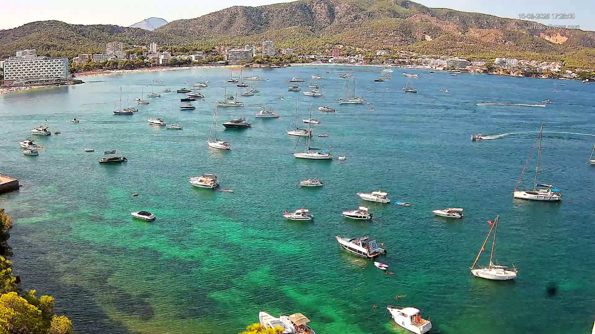 Mallorca, Magaluf - Palmanova Son Maties Beach Live Cam - Balearic Islands, Spain