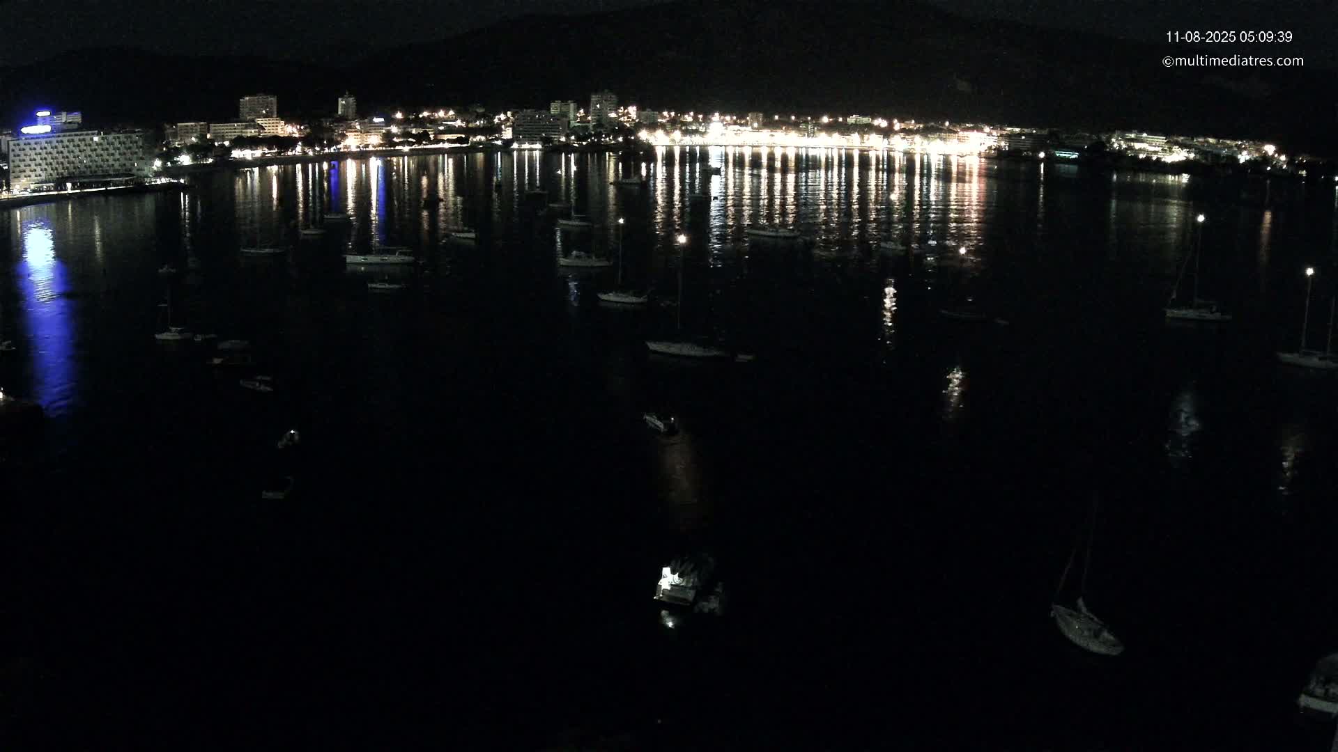 Mallorca, Magaluf - Palmanova Son Maties Beach Live Cam - Balearic Islands, Spain