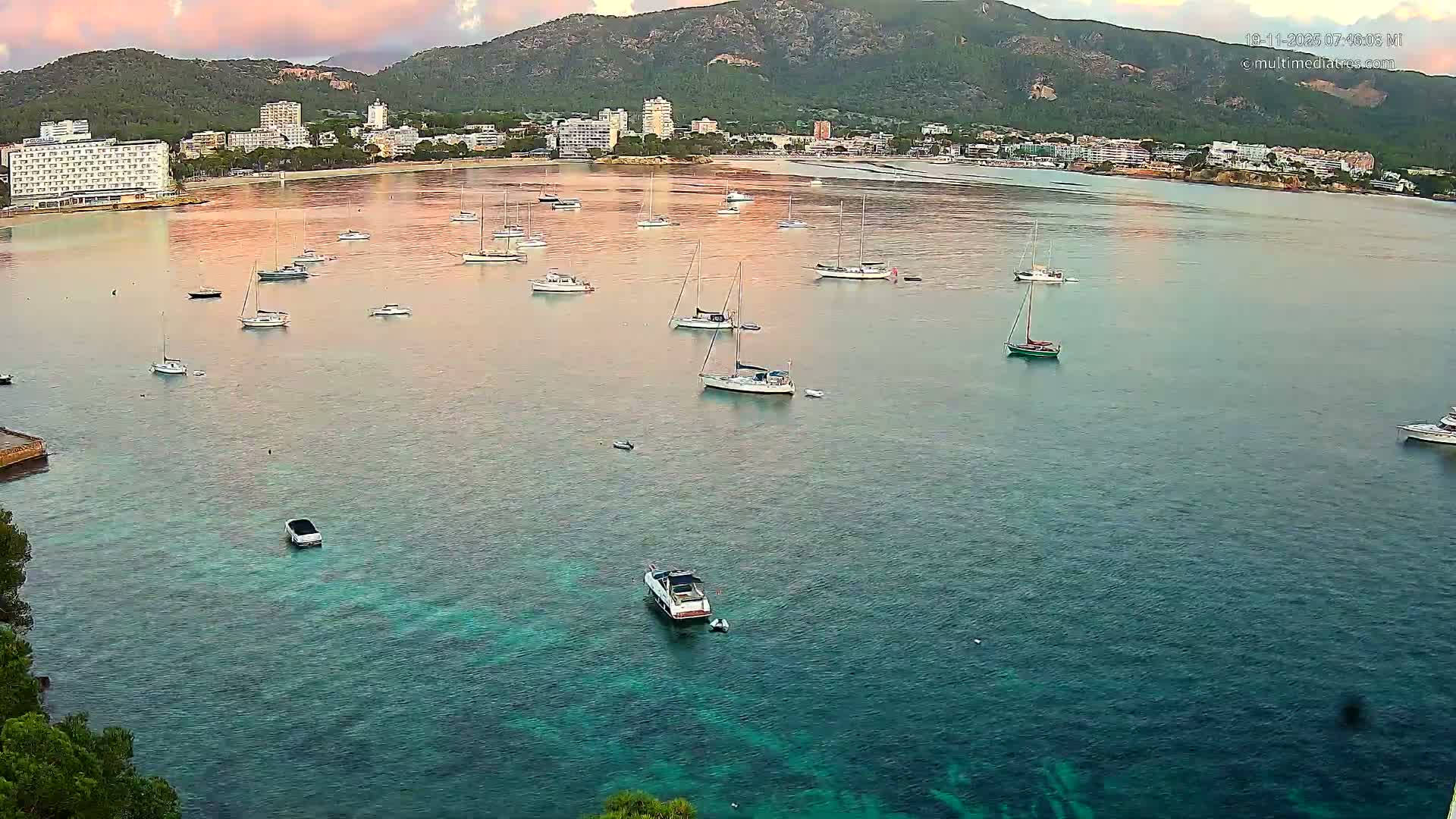Mallorca, Magaluf - Palmanova Son Maties Beach Live Cam - Balearic Islands, Spain