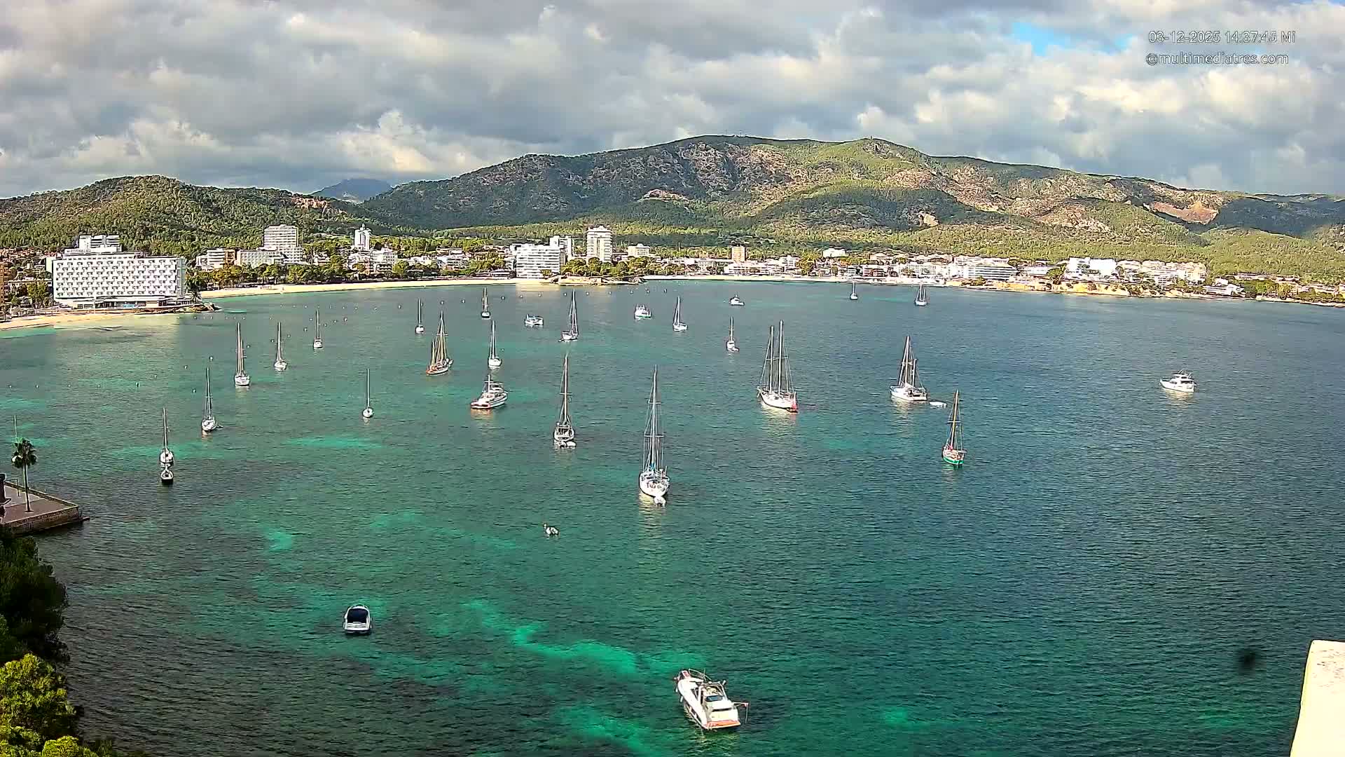 Mallorca, Magaluf - Palmanova Son Maties Beach Live Cam - Balearic Islands, Spain