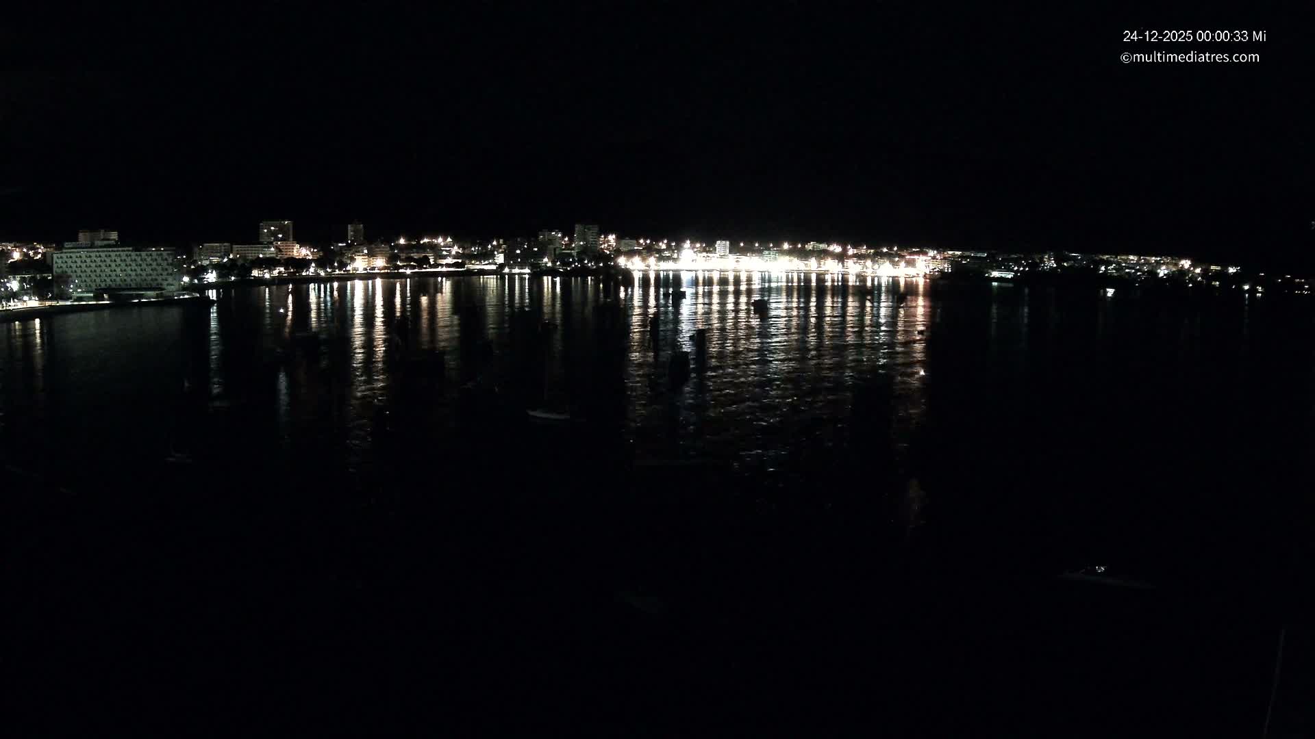 Mallorca, Magaluf - Palmanova Son Maties Beach Live Cam - Balearic Islands, Spain