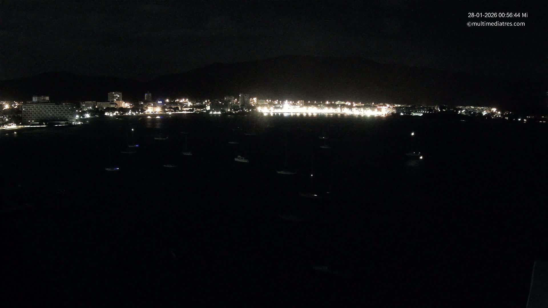 Mallorca, Magaluf - Palmanova Son Maties Beach Live Cam - Balearic Islands, Spain