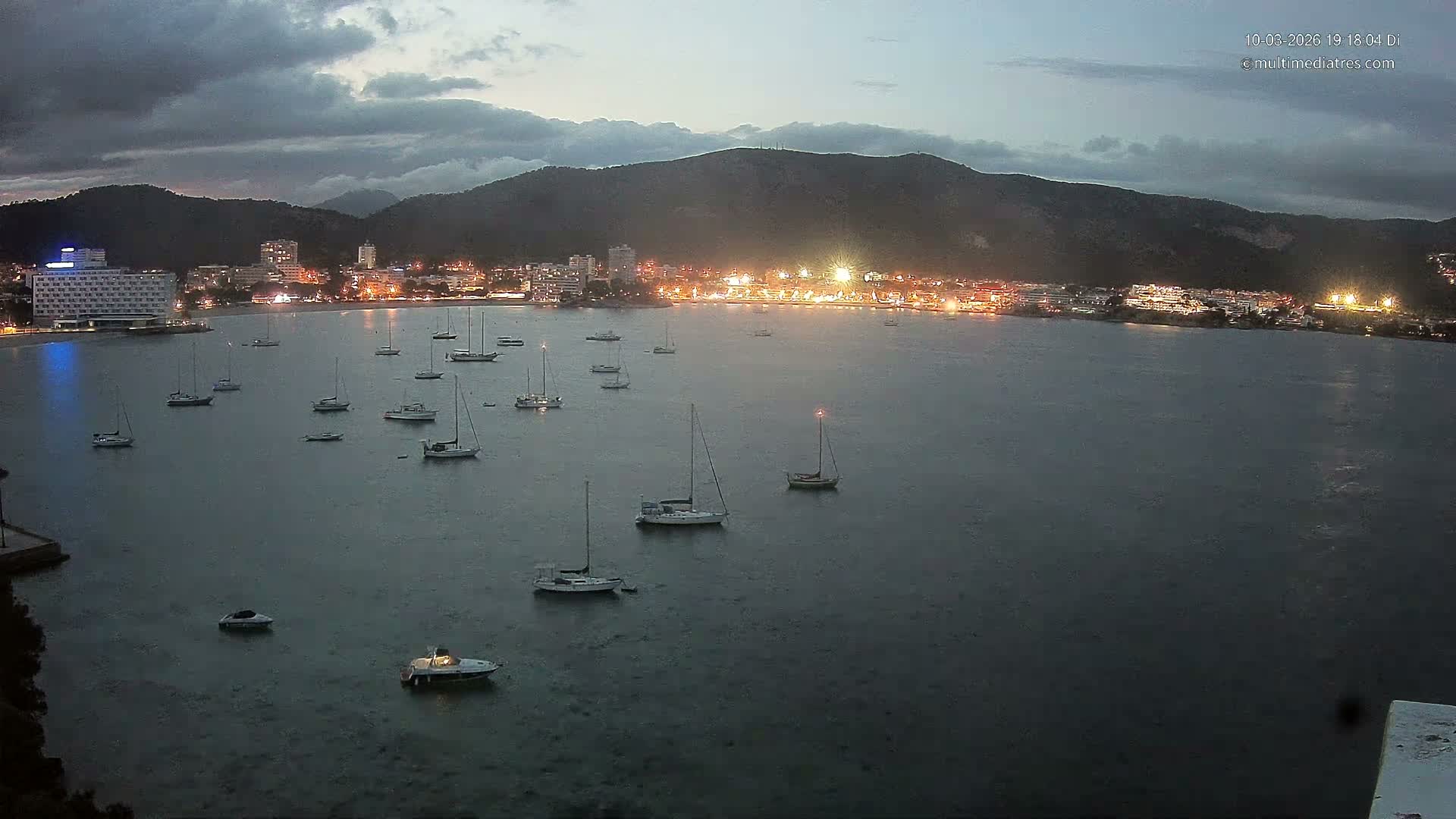 Mallorca, Magaluf - Palmanova Son Maties Beach Live Cam - Balearic Islands, Spain