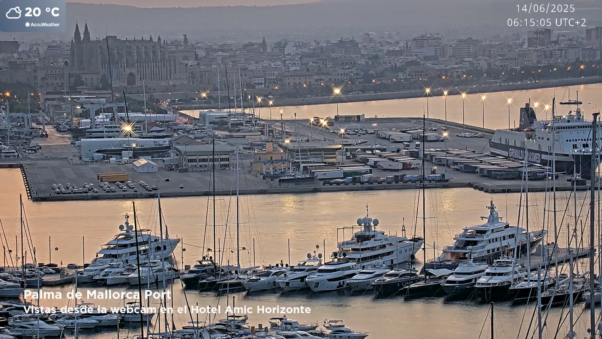 Palma de Mallorca City & Harbor Live Cam - Palma de mallorca, Balearic Islands, Spain