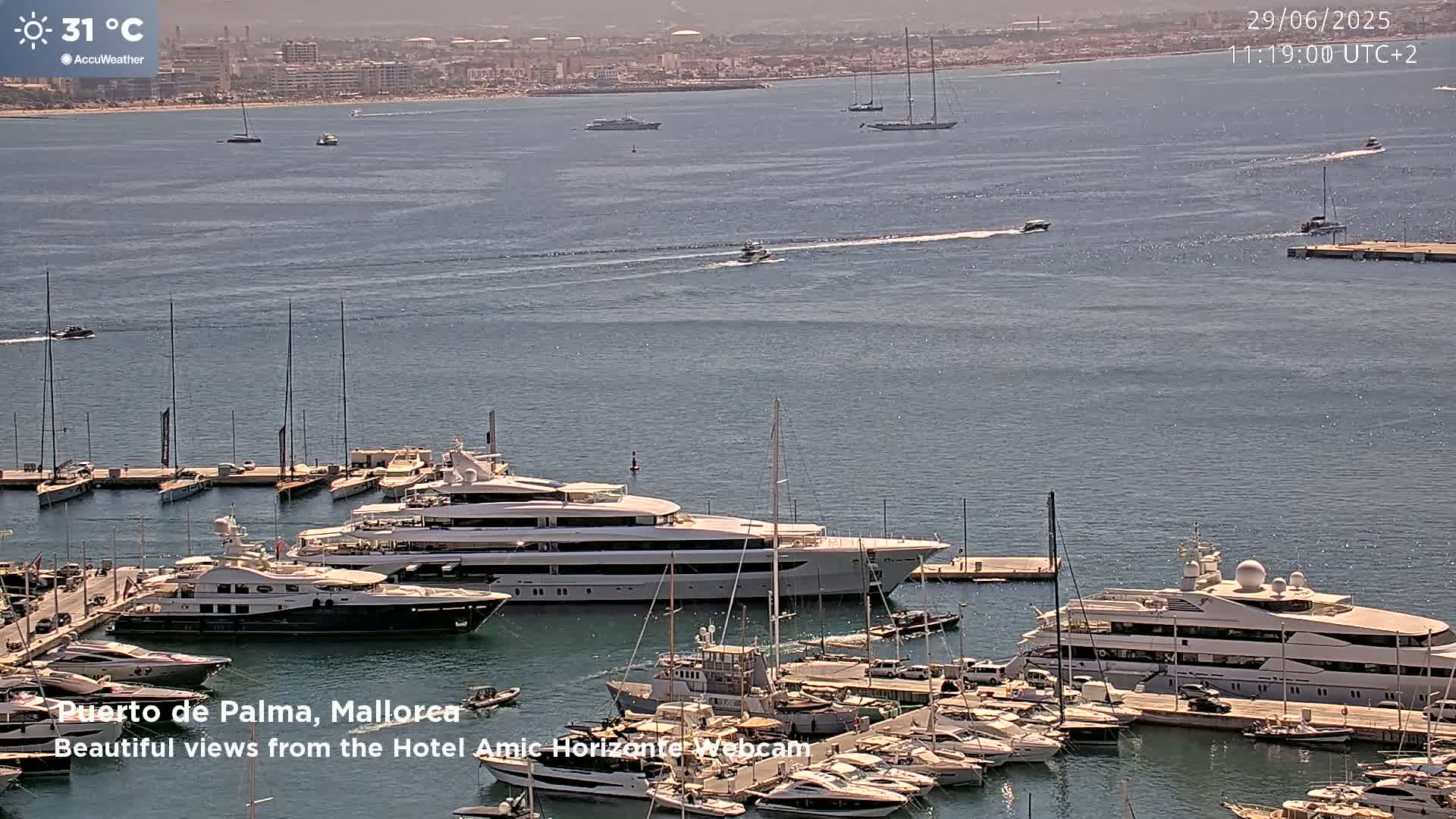 Palma de Mallorca City & Harbor Live Cam - Palma de mallorca, Balearic Islands, Spain