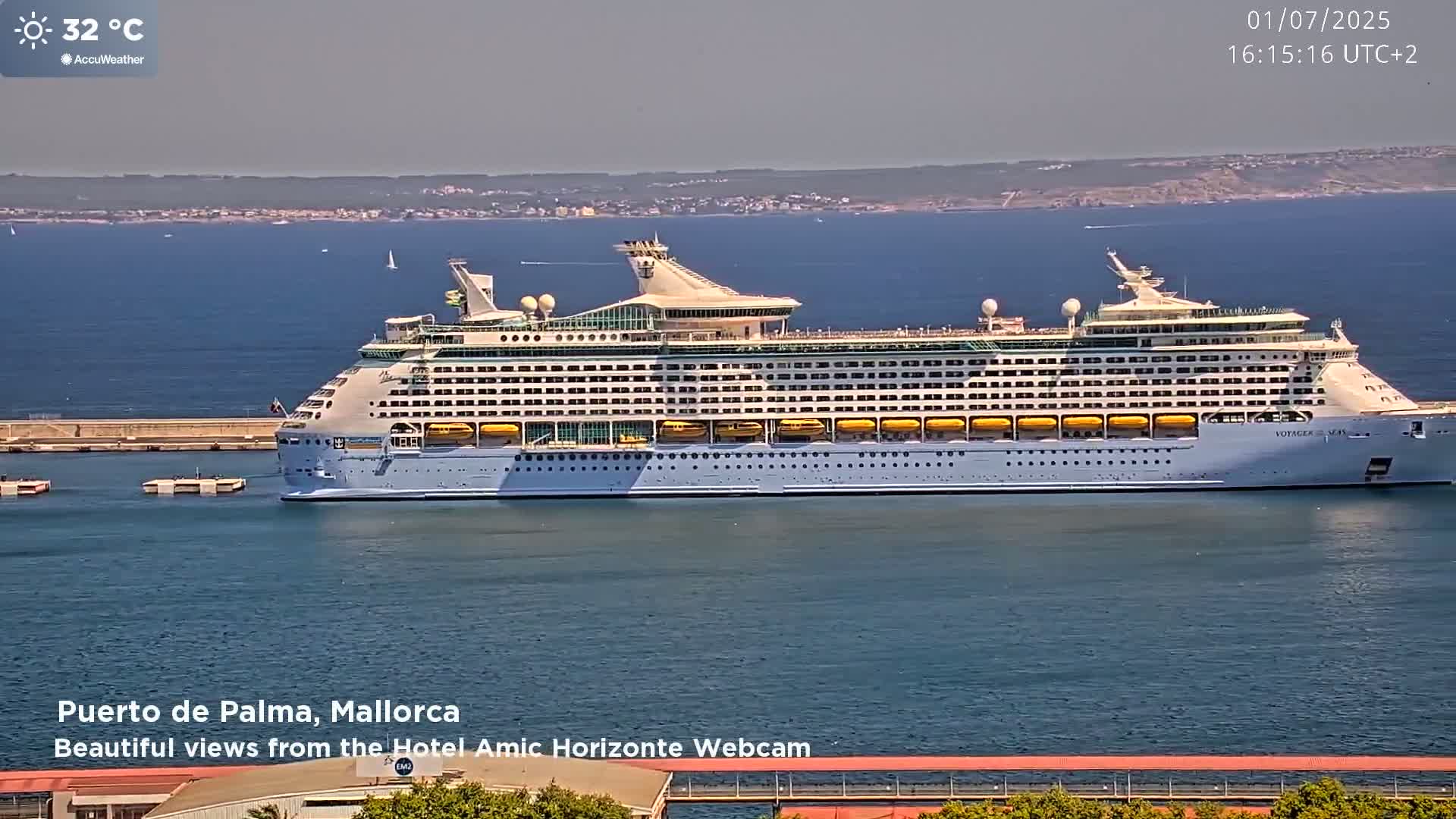 Palma de Mallorca City & Harbor Live Cam - Palma de mallorca, Balearic Islands, Spain