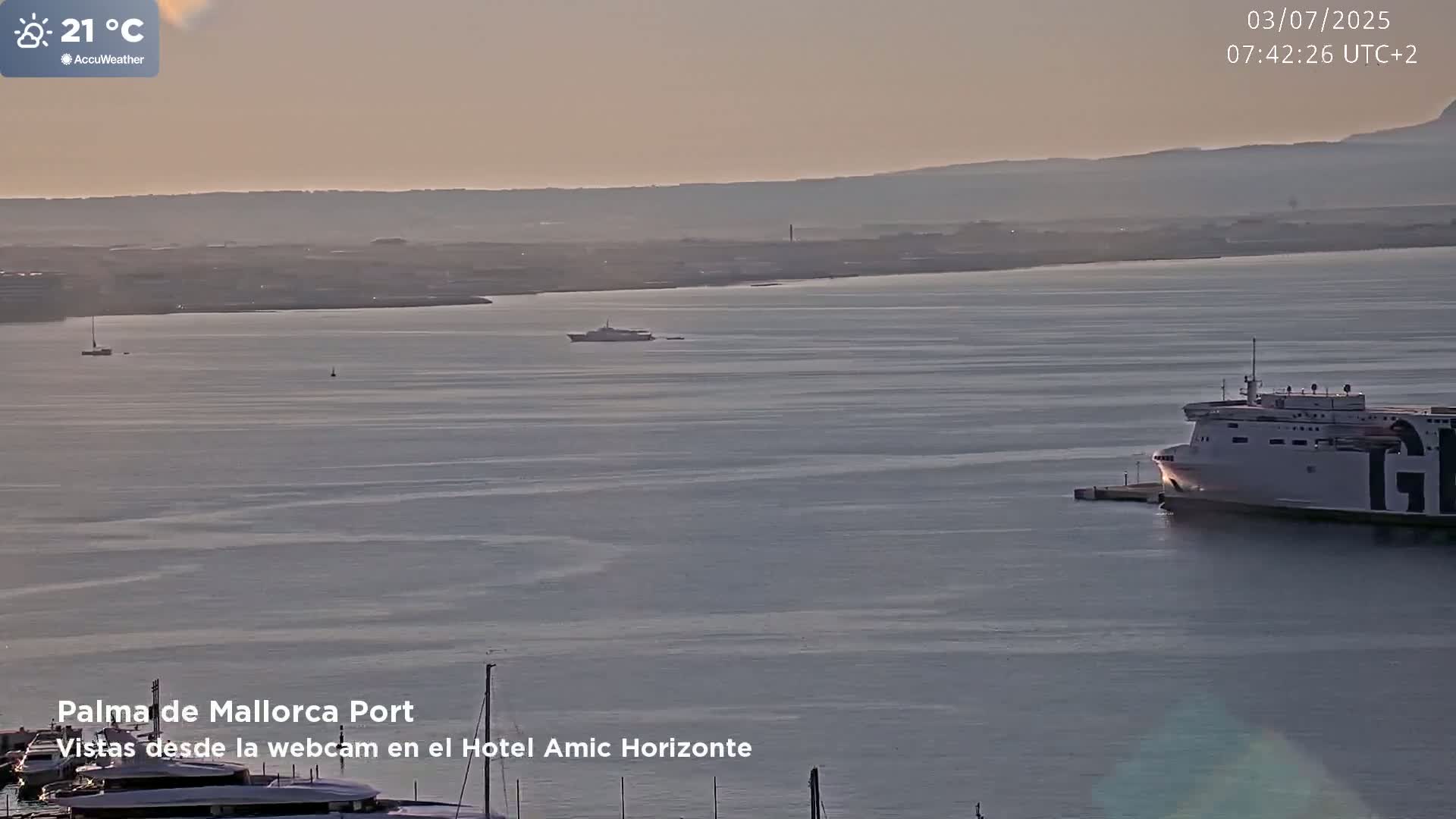 Palma de Mallorca City & Harbor Live Cam - Palma de mallorca, Balearic Islands, Spain